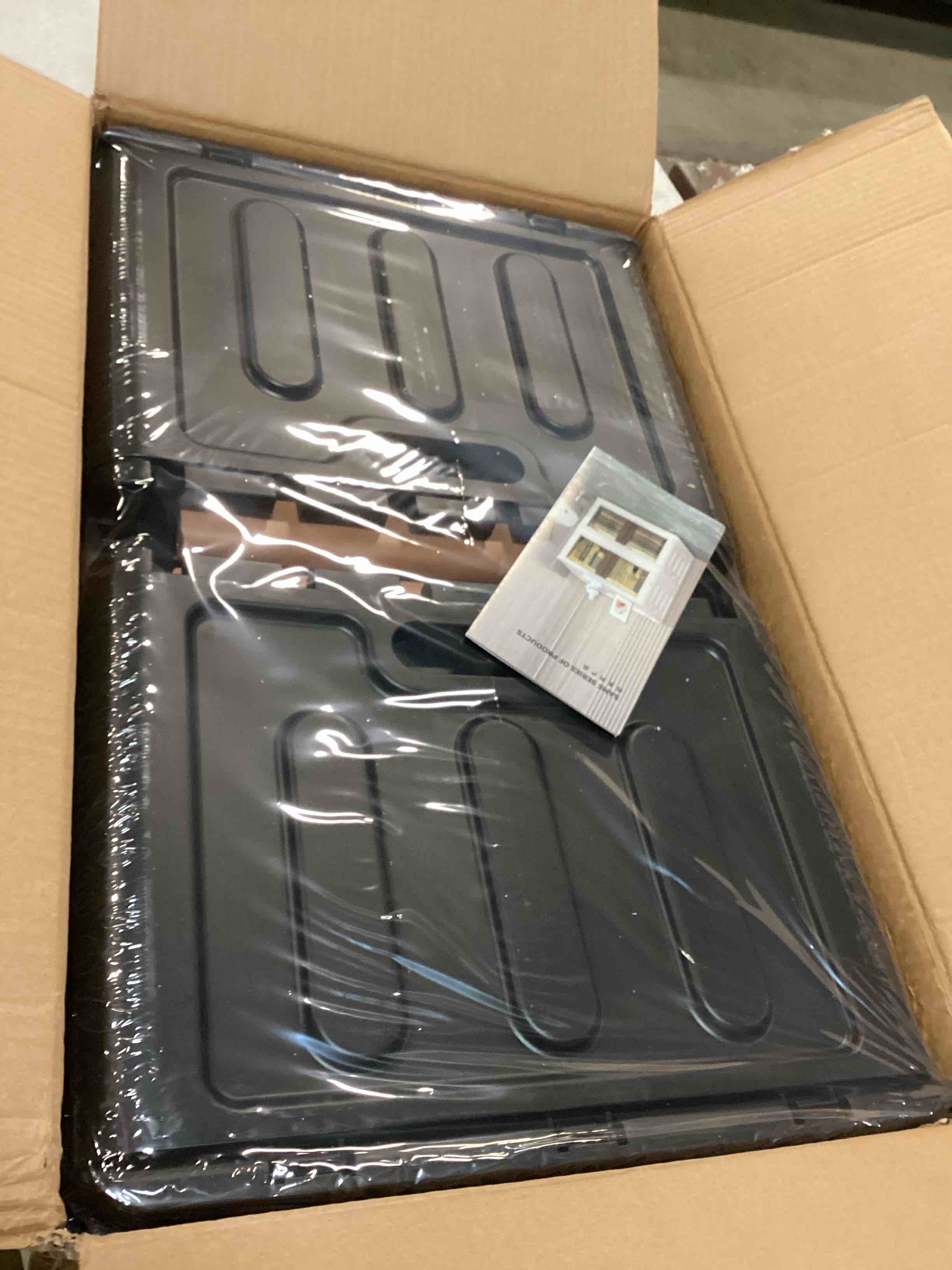 https://s3.amazonaws.com/lotting-images-prod/bidfta/ORG5750867_1707834120203.jpeg