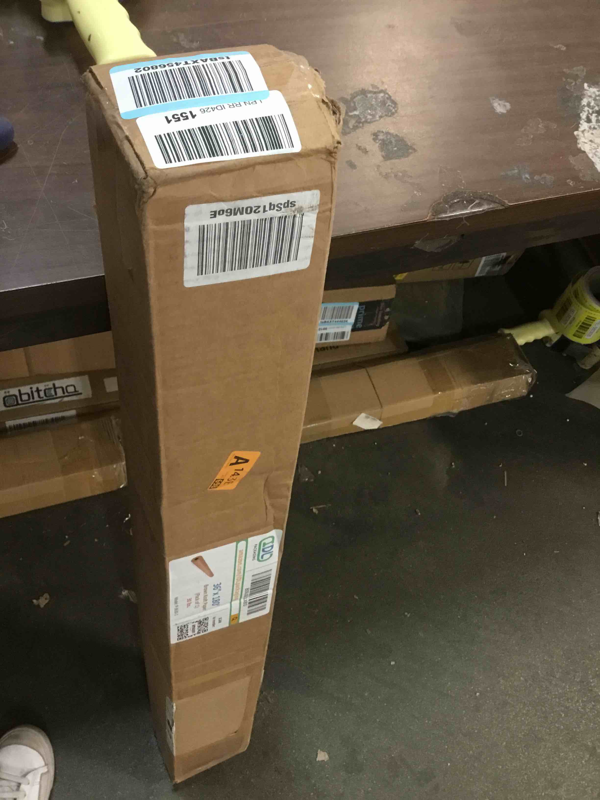 https://s3.amazonaws.com/lotting-images-prod/bidfta/ORG5751223_1707942407864.jpeg