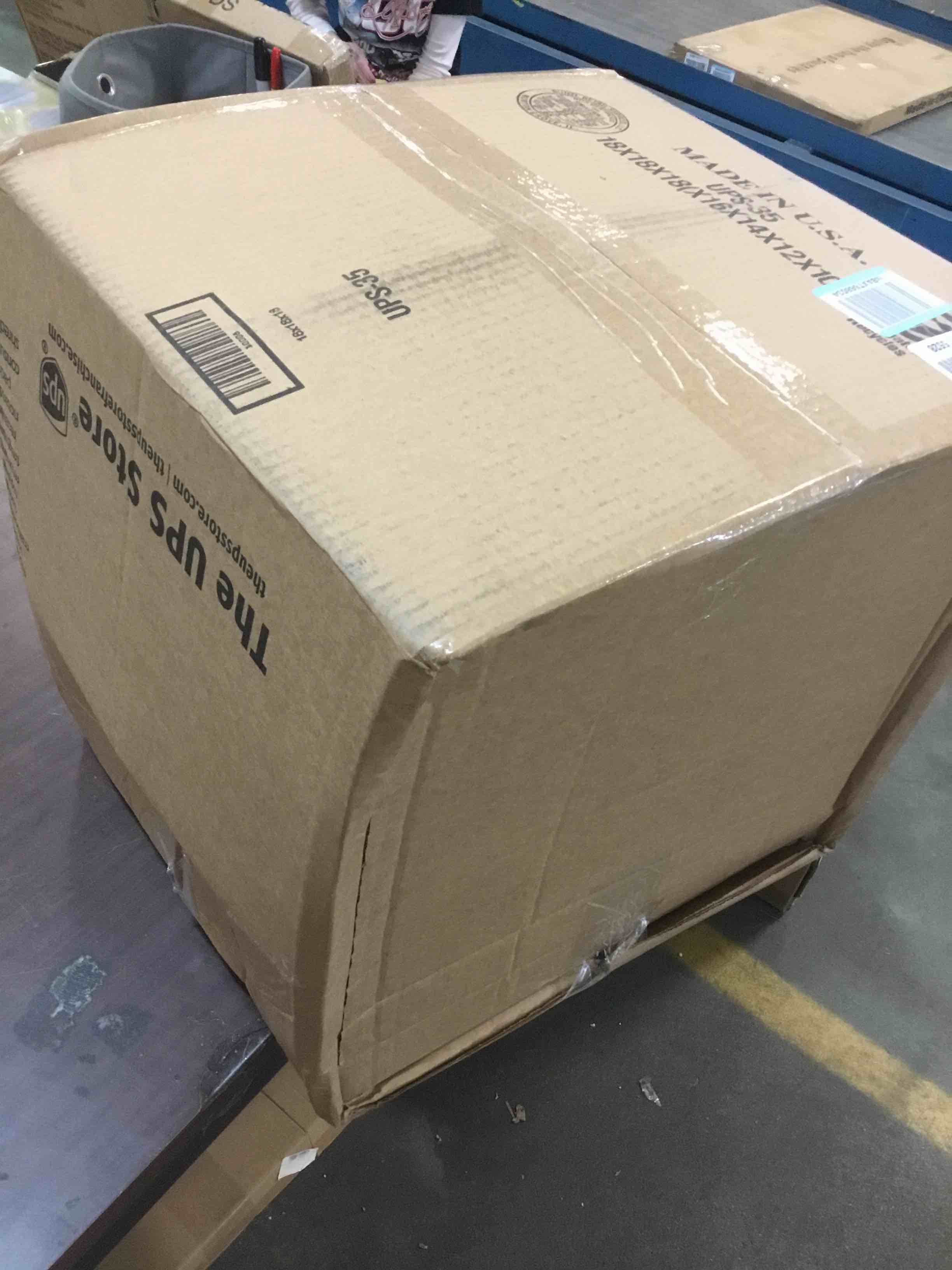 https://s3.amazonaws.com/lotting-images-prod/bidfta/ORG5751224_1707942268730.jpeg