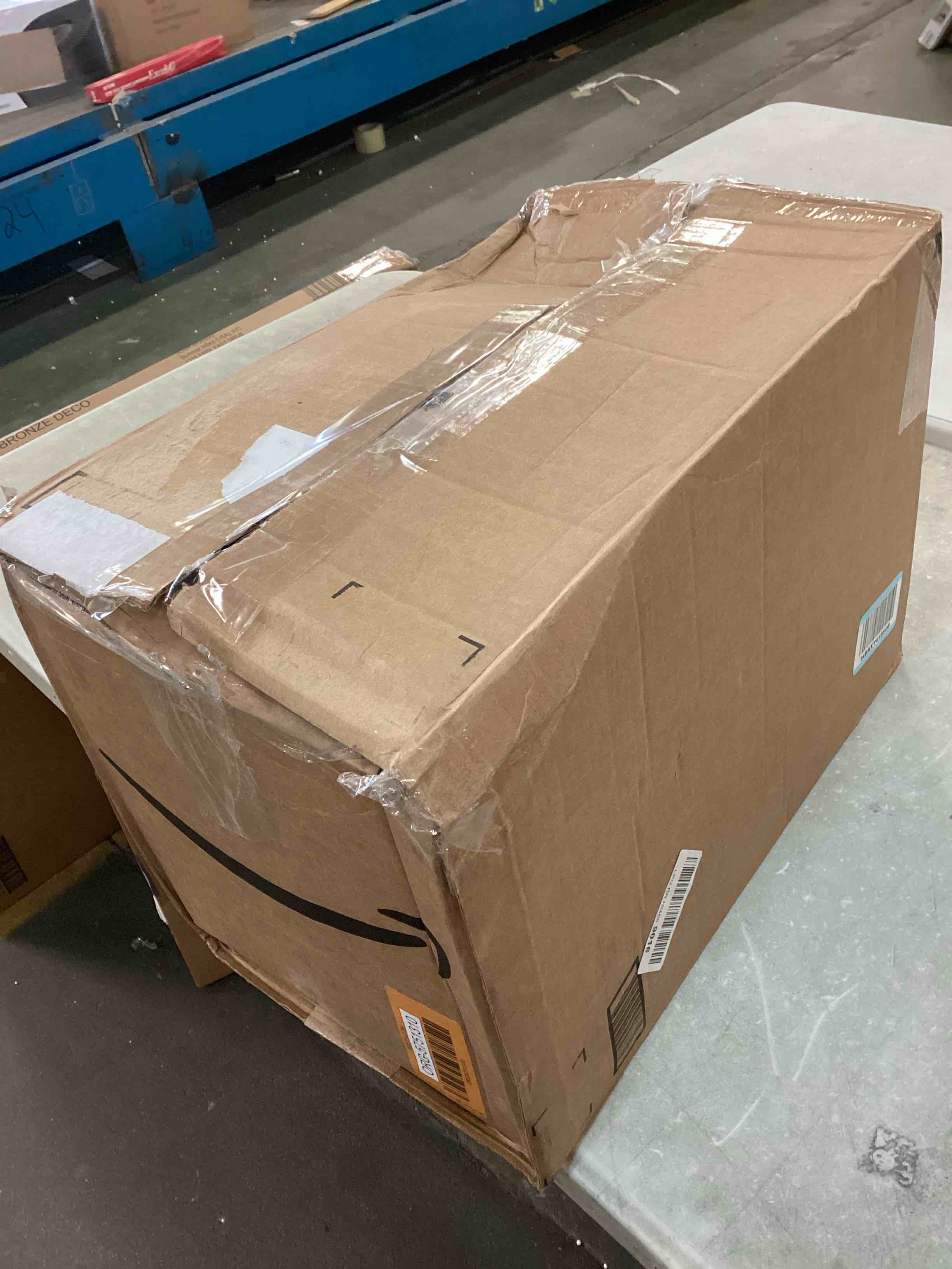 https://s3.amazonaws.com/lotting-images-prod/bidfta/ORG5751310_1708006524555.jpeg