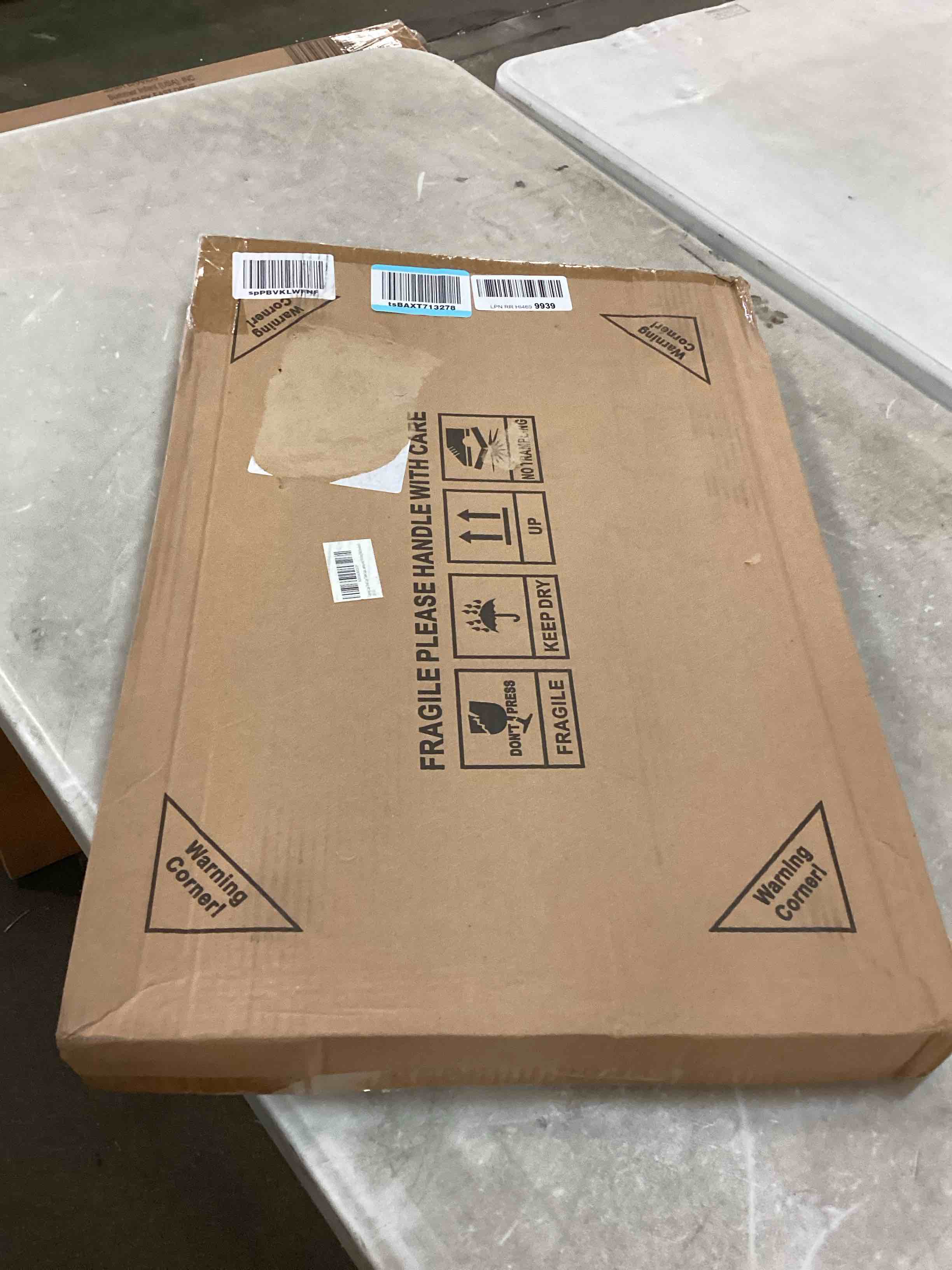 https://s3.amazonaws.com/lotting-images-prod/bidfta/ORG5751324_1708008755973.jpeg