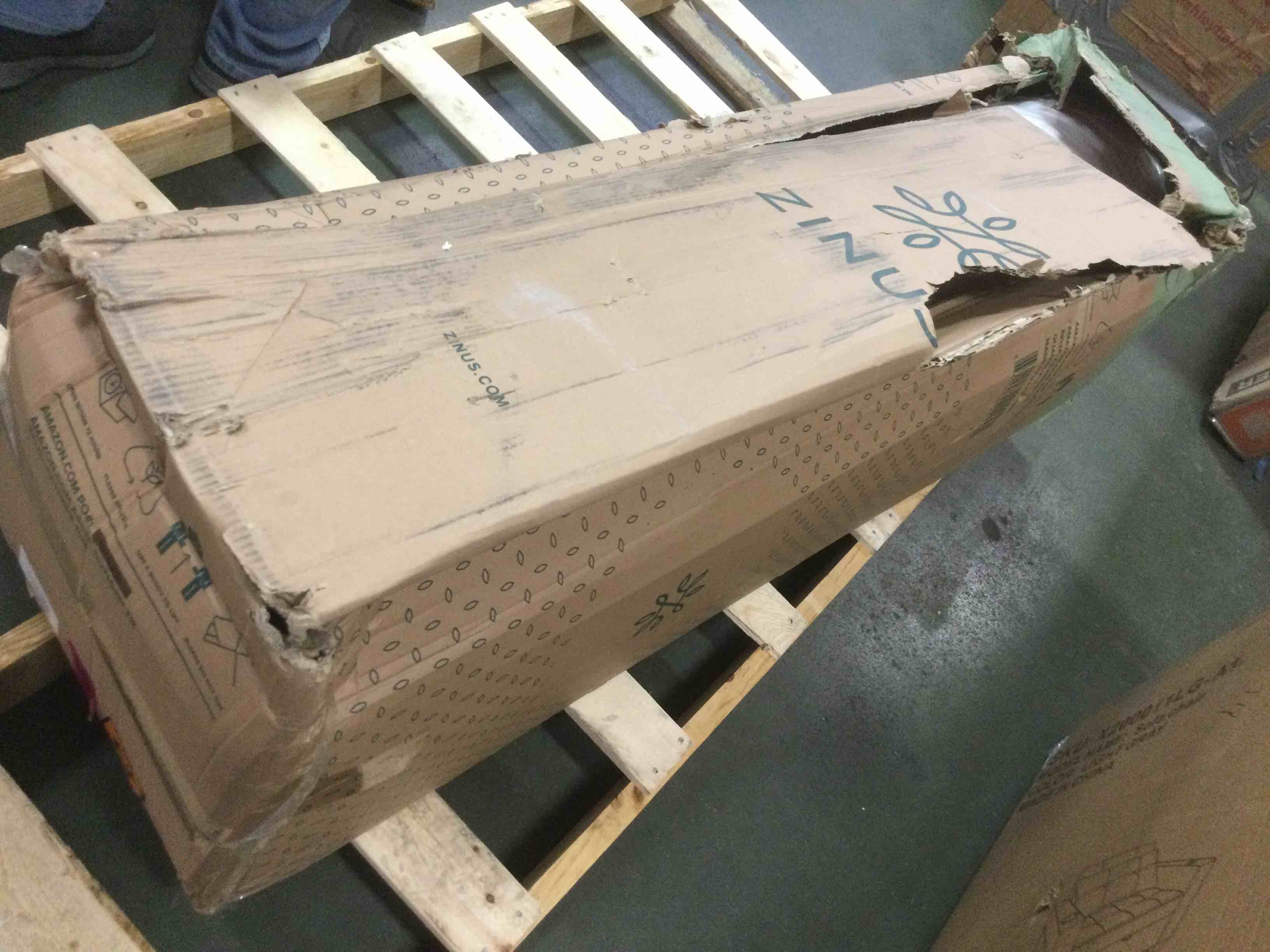 https://s3.amazonaws.com/lotting-images-prod/bidfta/ORG5751483_1707338749821.jpeg