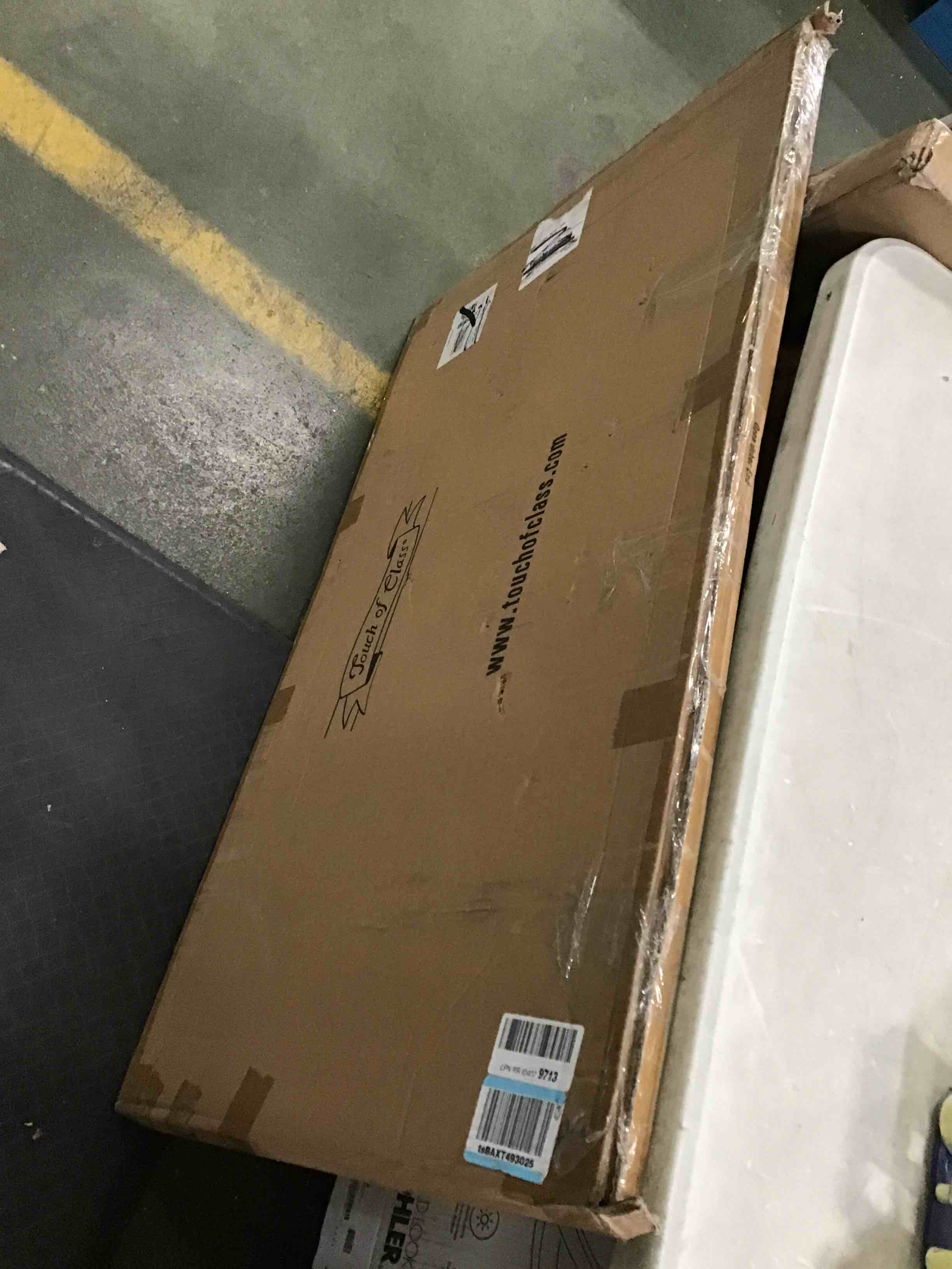 https://s3.amazonaws.com/lotting-images-prod/bidfta/ORG5753246_1706885233406.jpeg