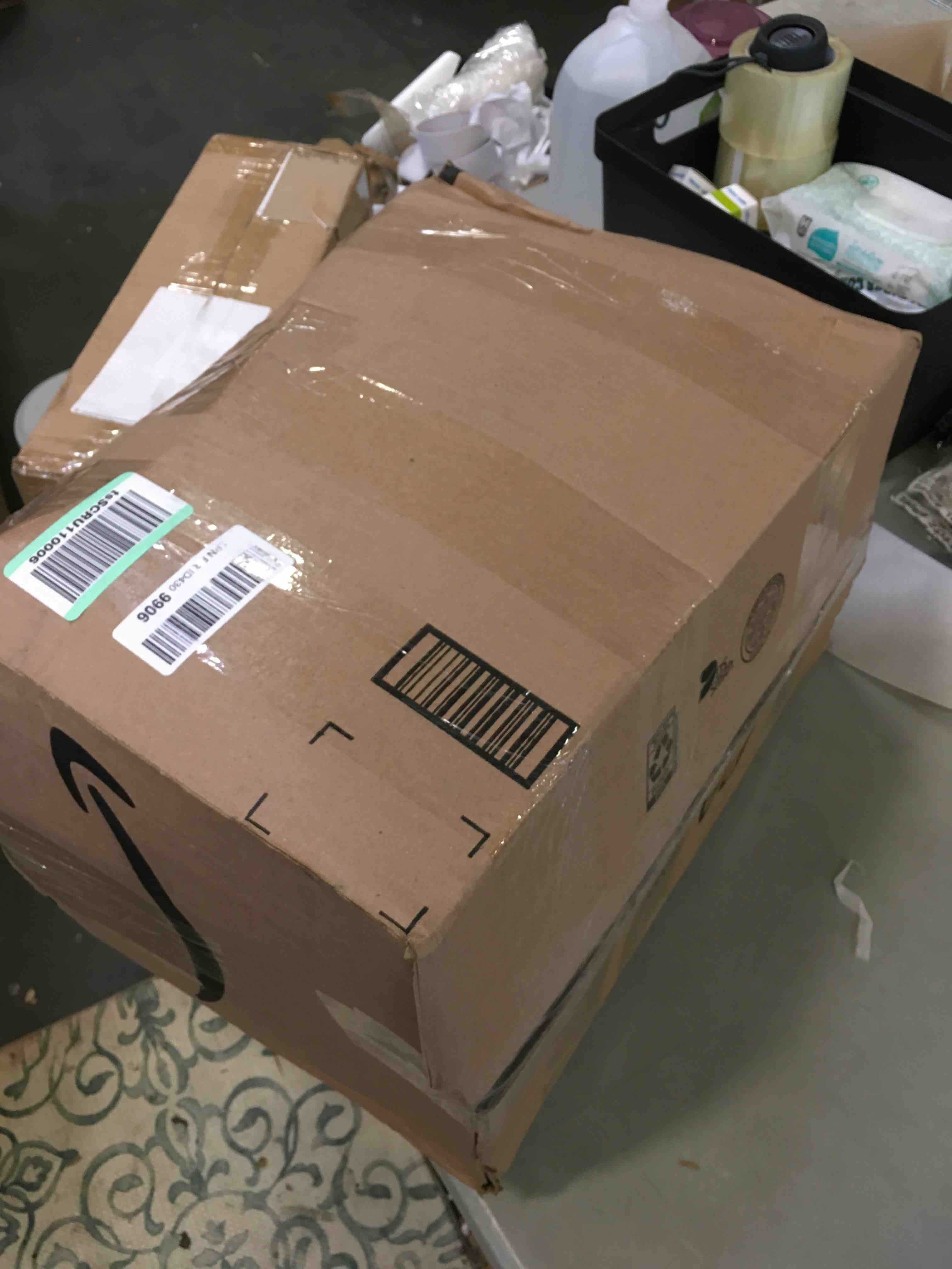 https://s3.amazonaws.com/lotting-images-prod/bidfta/ORG5753716_1706993129540.jpeg