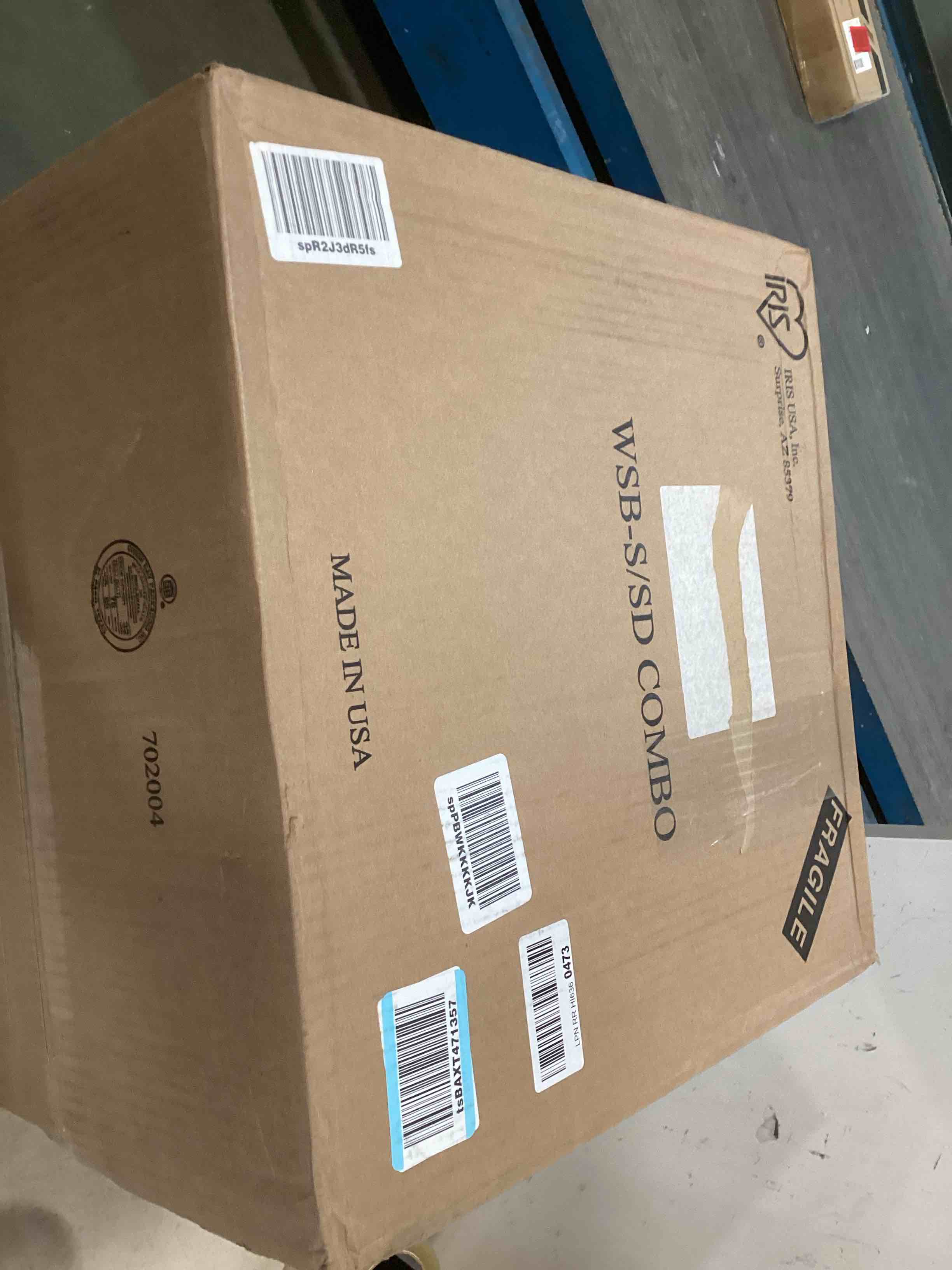 https://s3.amazonaws.com/lotting-images-prod/bidfta/ORG5753760_1707053732767.jpeg