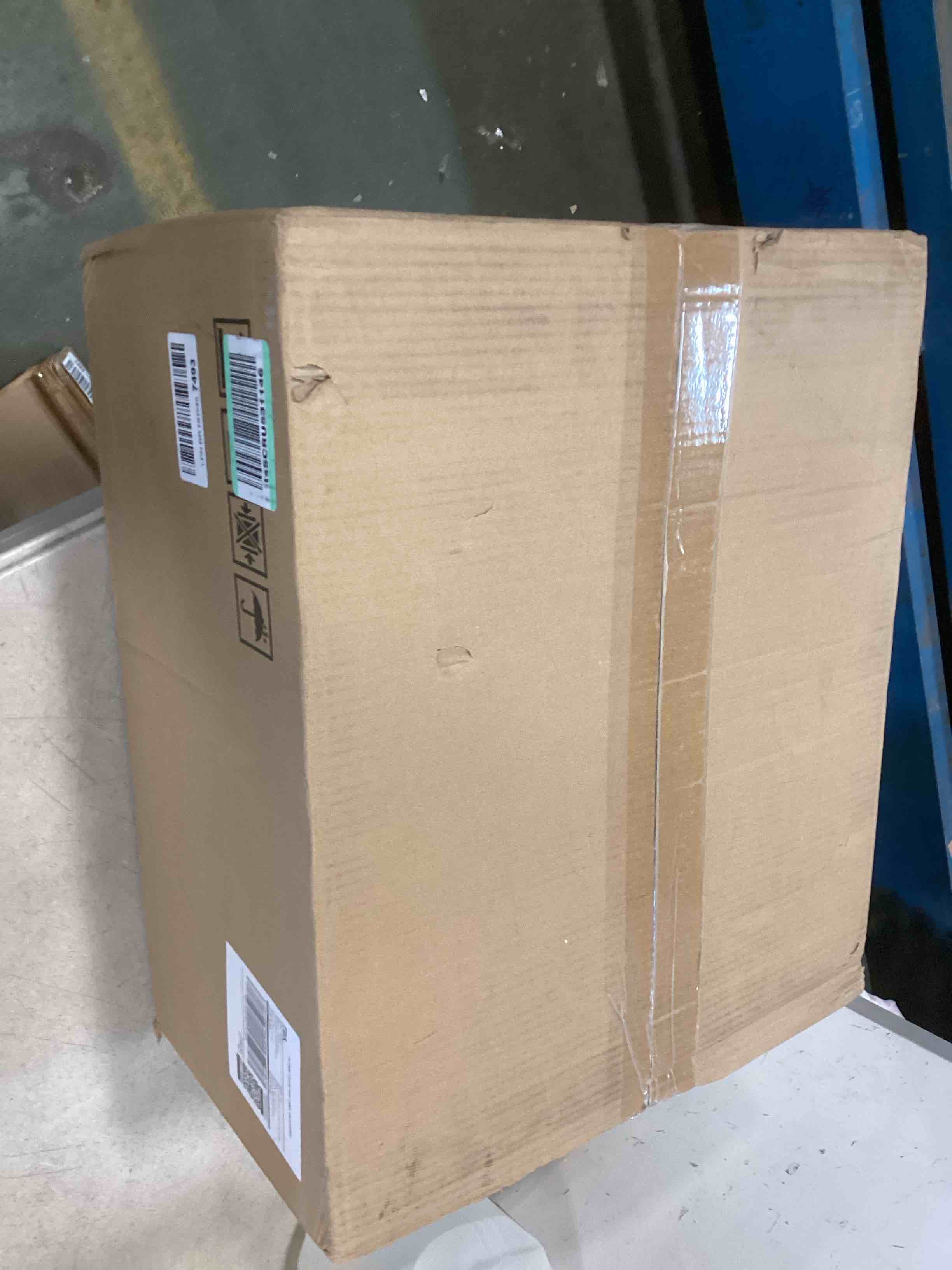 https://s3.amazonaws.com/lotting-images-prod/bidfta/ORG5753942_1707073137353.jpeg