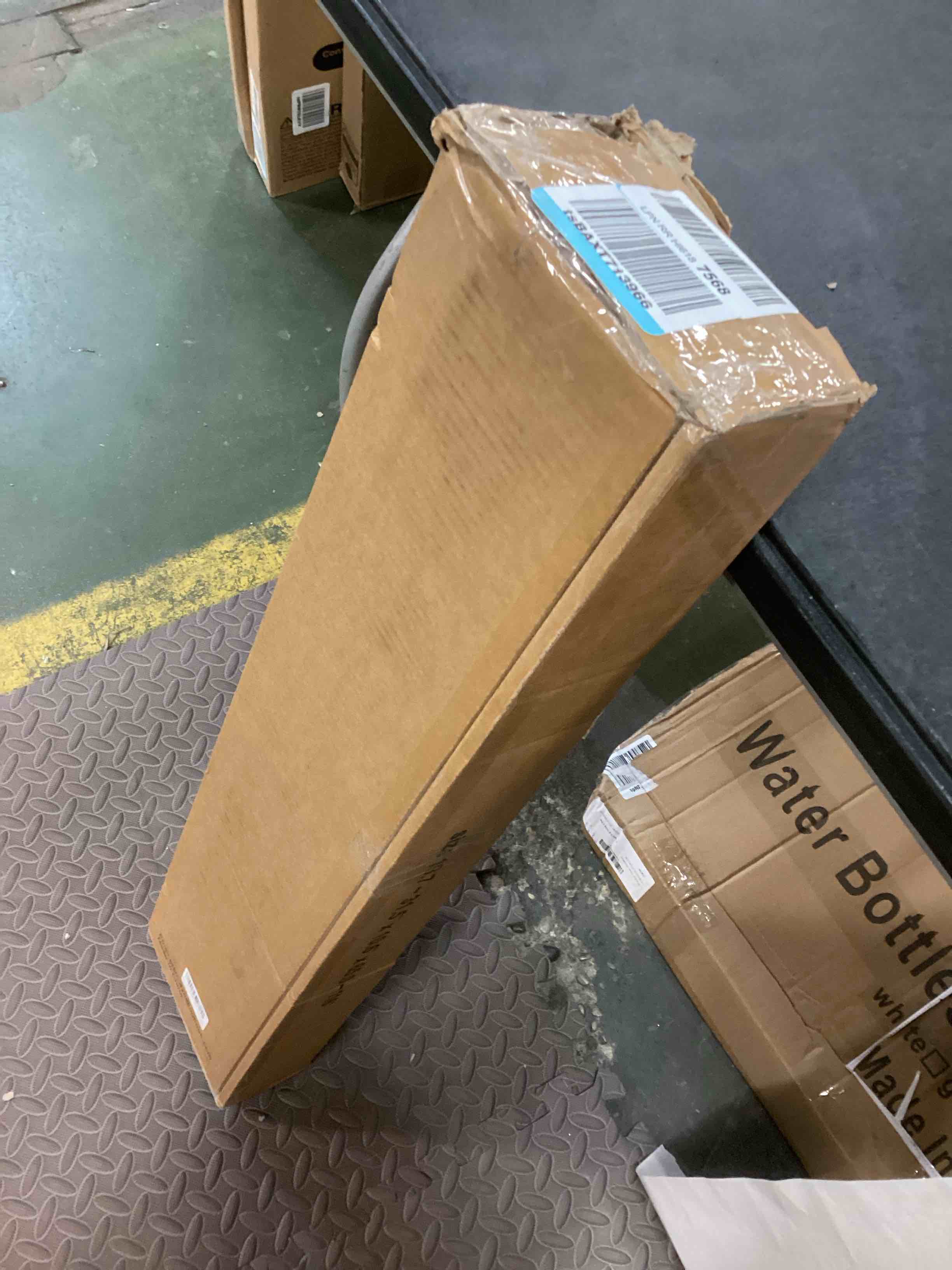 https://s3.amazonaws.com/lotting-images-prod/bidfta/ORG5754333_1707223503762.jpeg