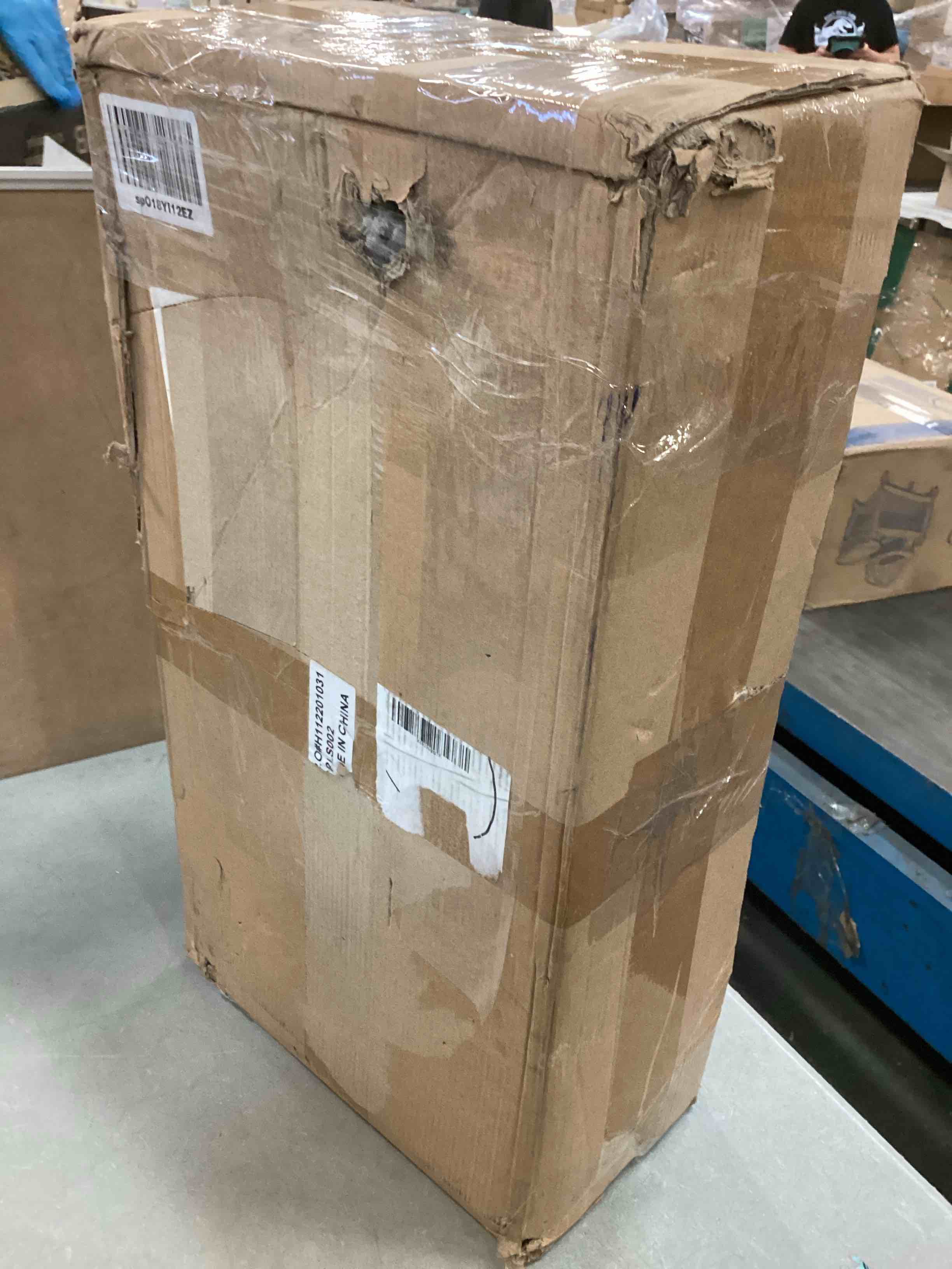 https://s3.amazonaws.com/lotting-images-prod/bidfta/ORG5755003_1706879445069.jpeg