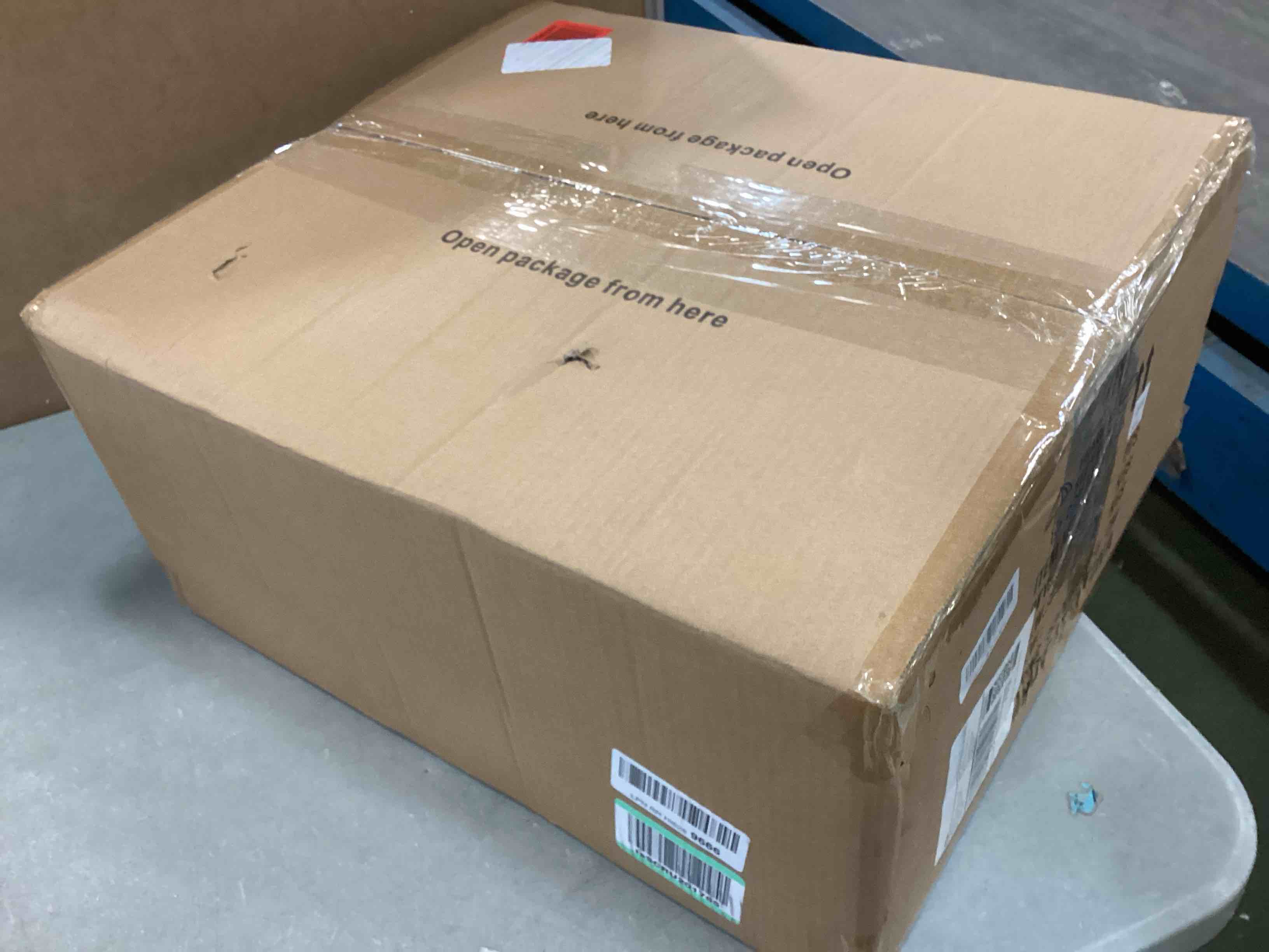 https://s3.amazonaws.com/lotting-images-prod/bidfta/ORG5755043_1706884325888.jpeg