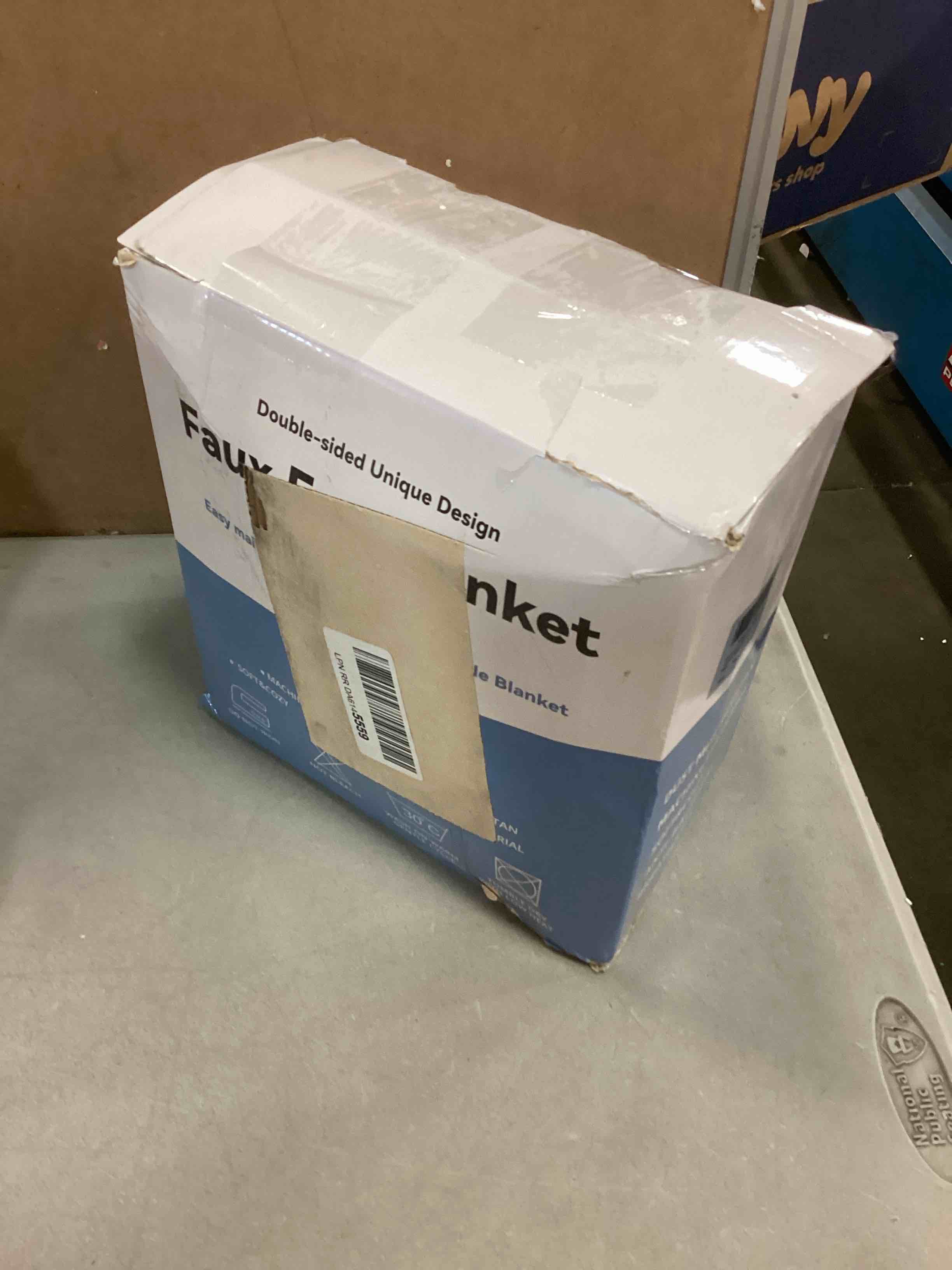 https://s3.amazonaws.com/lotting-images-prod/bidfta/ORG5755303_1706974152911.jpeg