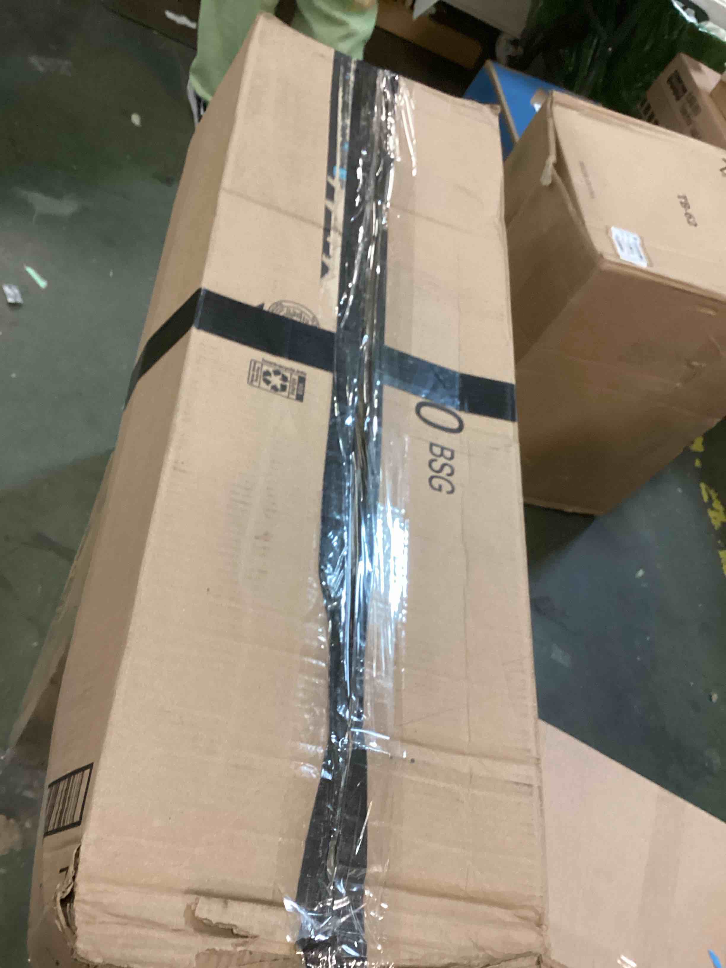 https://s3.amazonaws.com/lotting-images-prod/bidfta/ORG5755405_1706987600312.jpeg