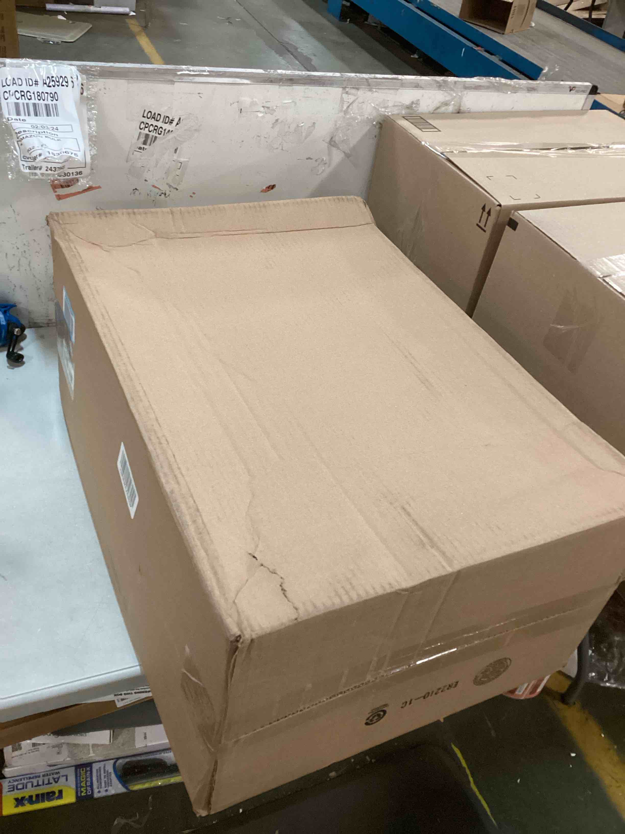 https://s3.amazonaws.com/lotting-images-prod/bidfta/ORG5756981_1707584217008.jpeg