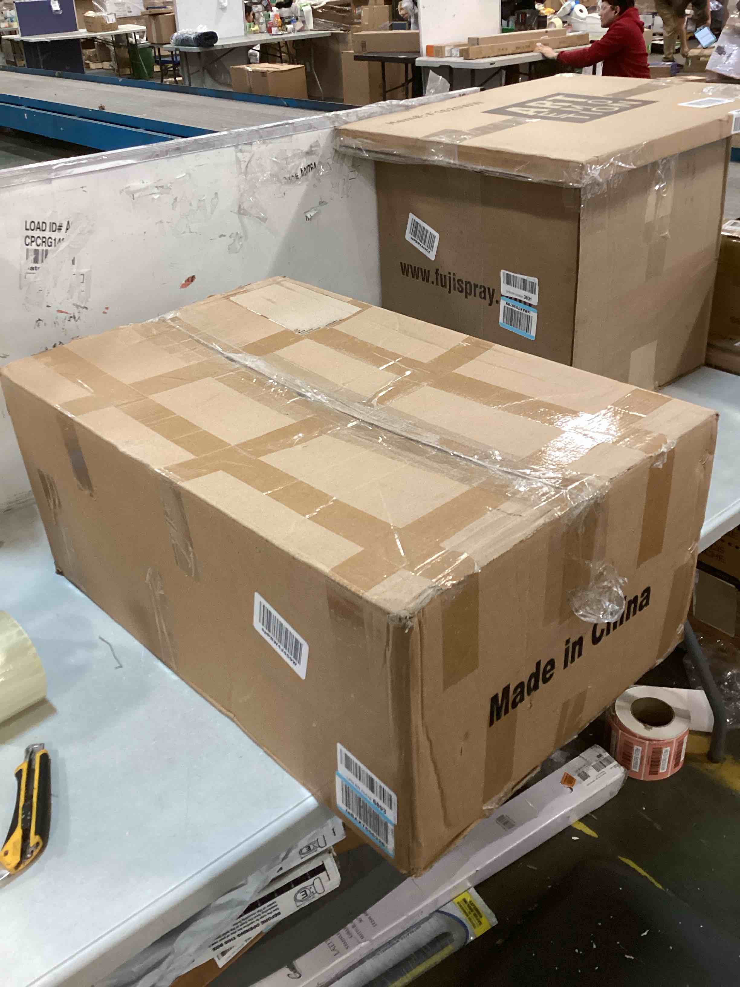 https://s3.amazonaws.com/lotting-images-prod/bidfta/ORG5756991_1707585337621.jpeg