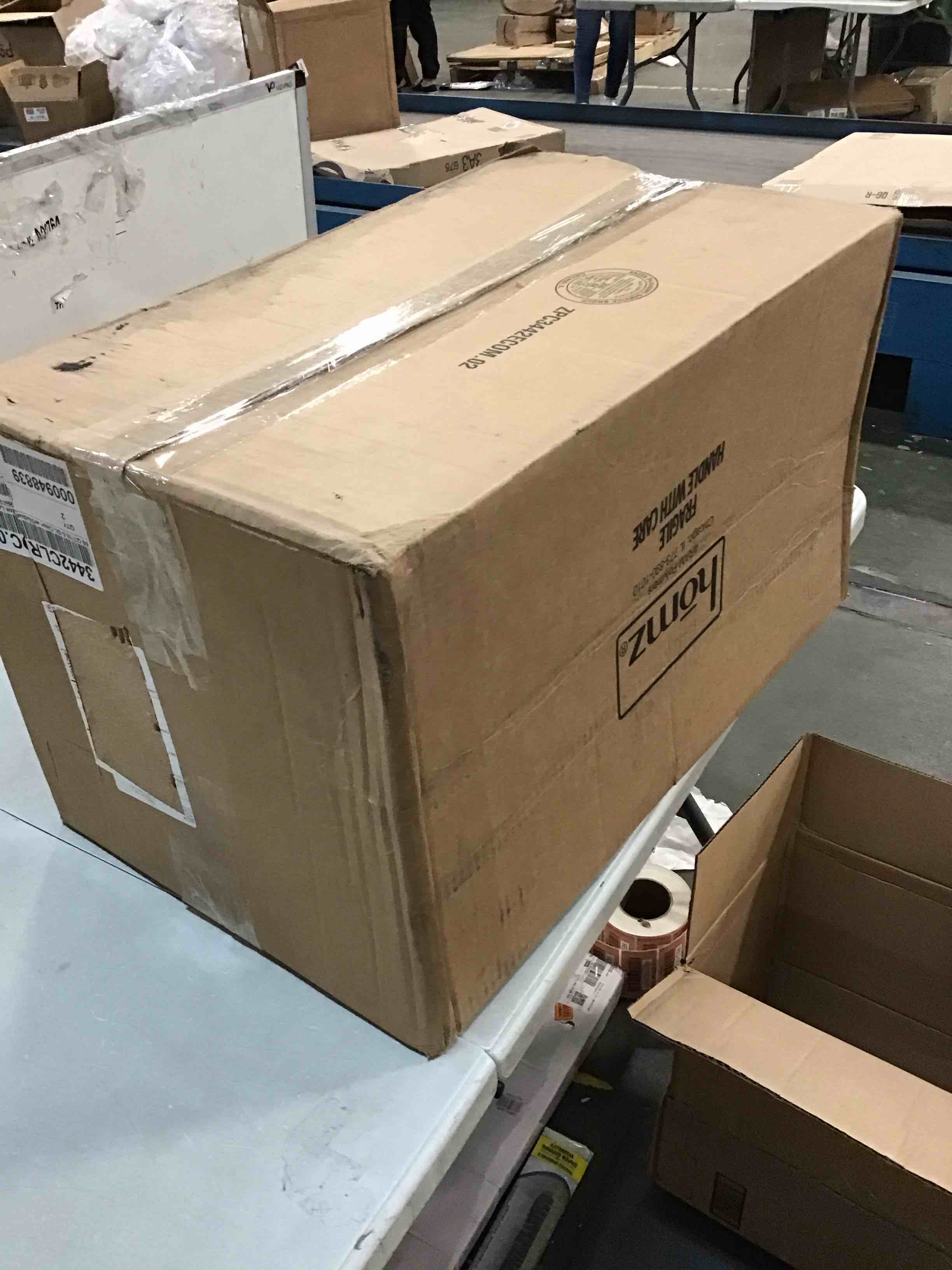 https://s3.amazonaws.com/lotting-images-prod/bidfta/ORG5757021_1707744062246.jpeg