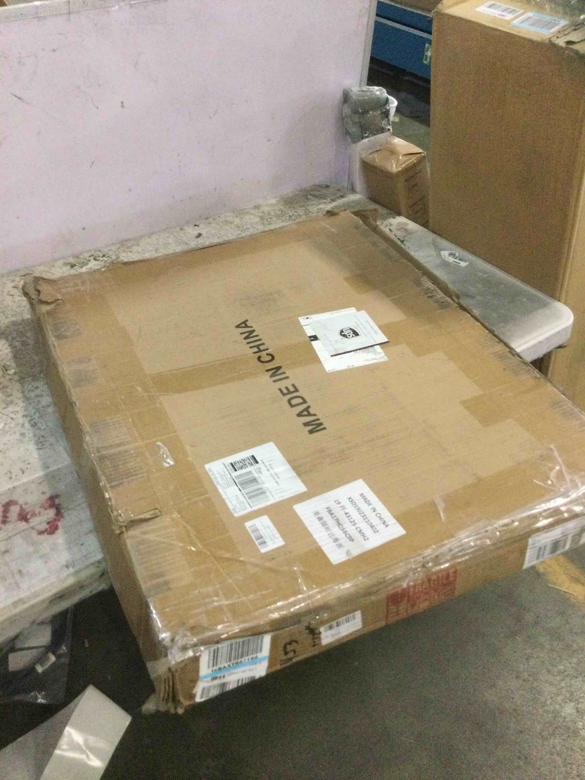 https://s3.amazonaws.com/lotting-images-prod/bidfta/ORG5757248_1707832291281.jpeg