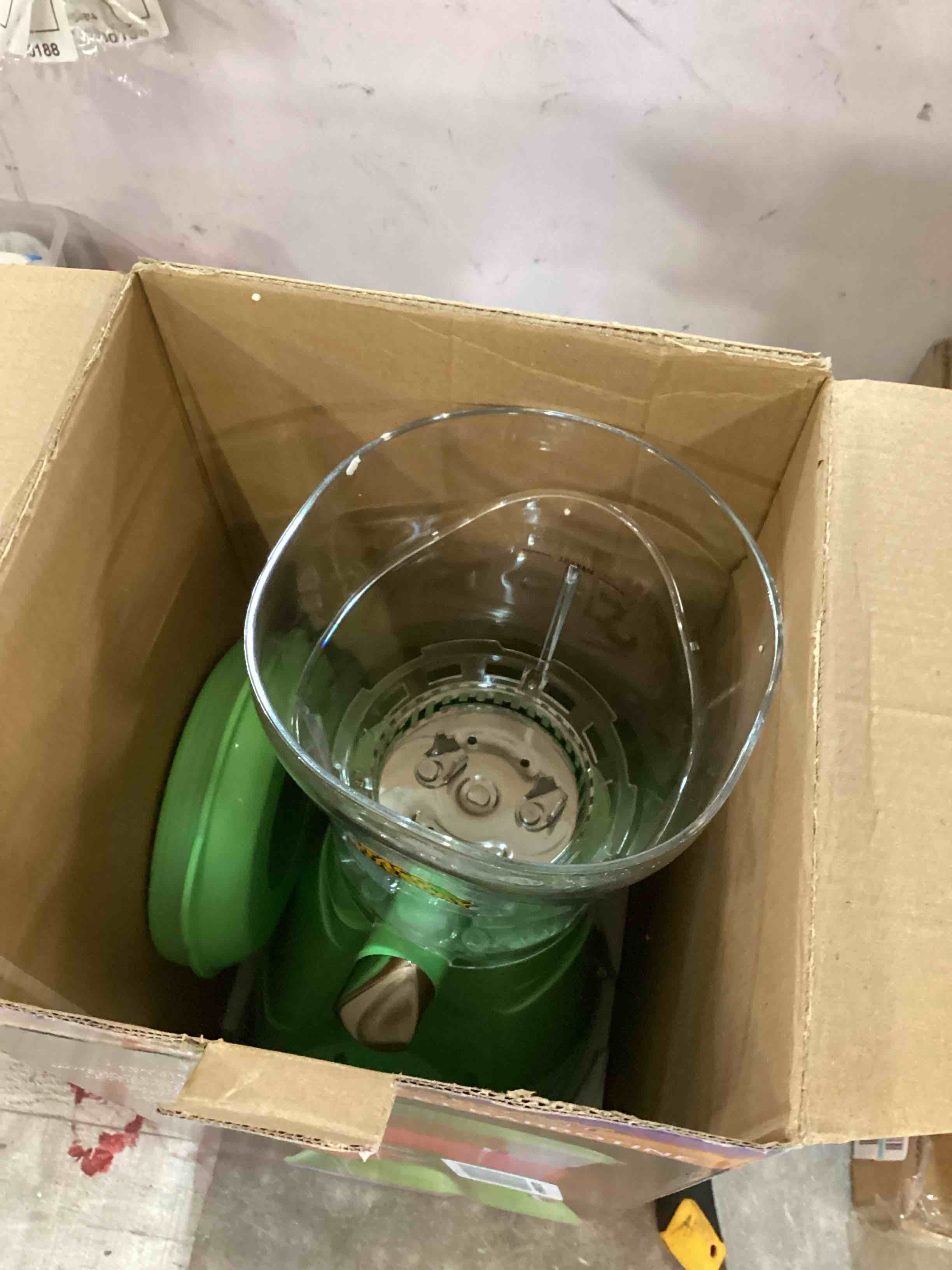 https://s3.amazonaws.com/lotting-images-prod/bidfta/ORG5757360_1707852449541.jpeg