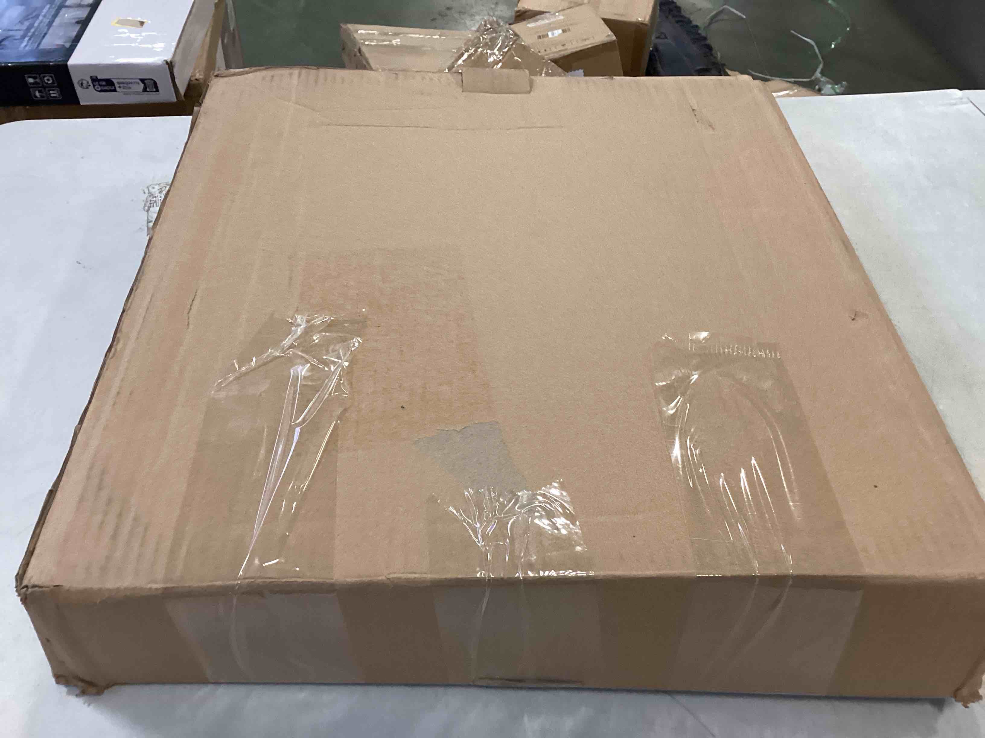 https://s3.amazonaws.com/lotting-images-prod/bidfta/ORG5757475_1706019212610.jpeg