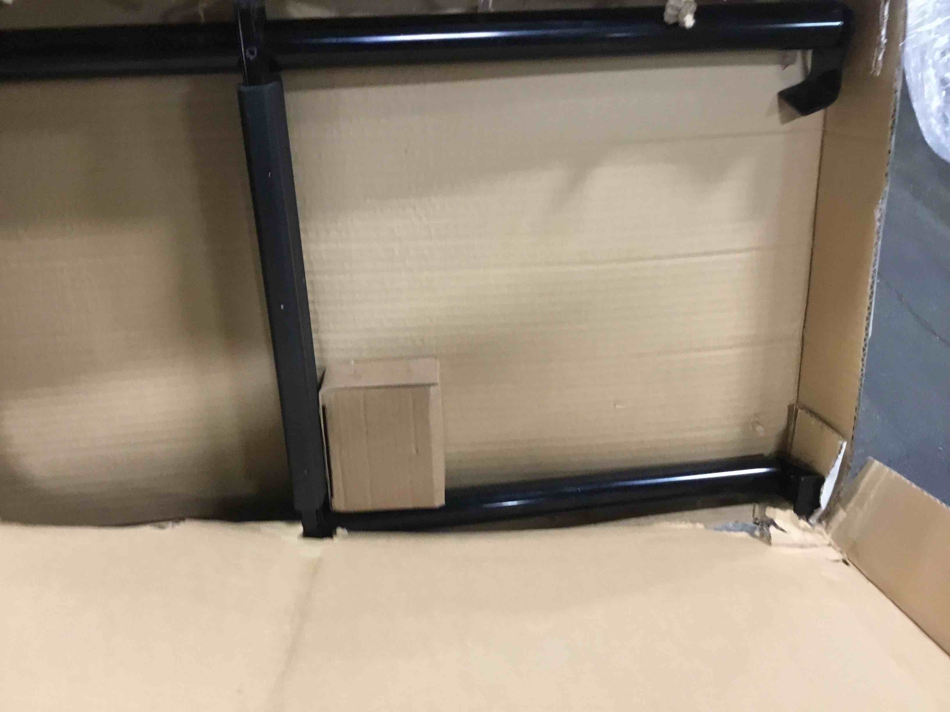 https://s3.amazonaws.com/lotting-images-prod/bidfta/ORG5757759_1706129301994.jpeg