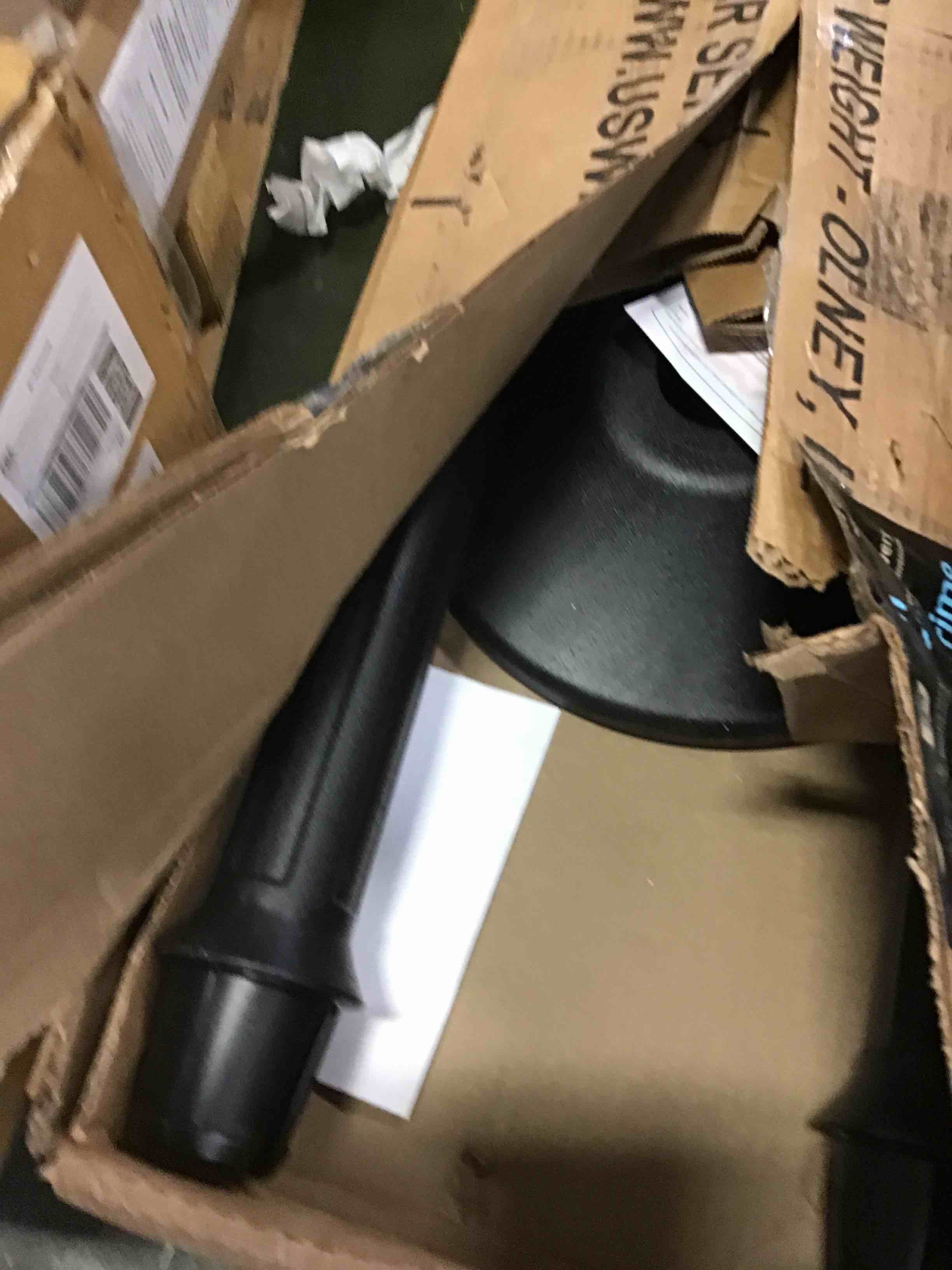 https://s3.amazonaws.com/lotting-images-prod/bidfta/ORG5757811_1706200067055.jpeg