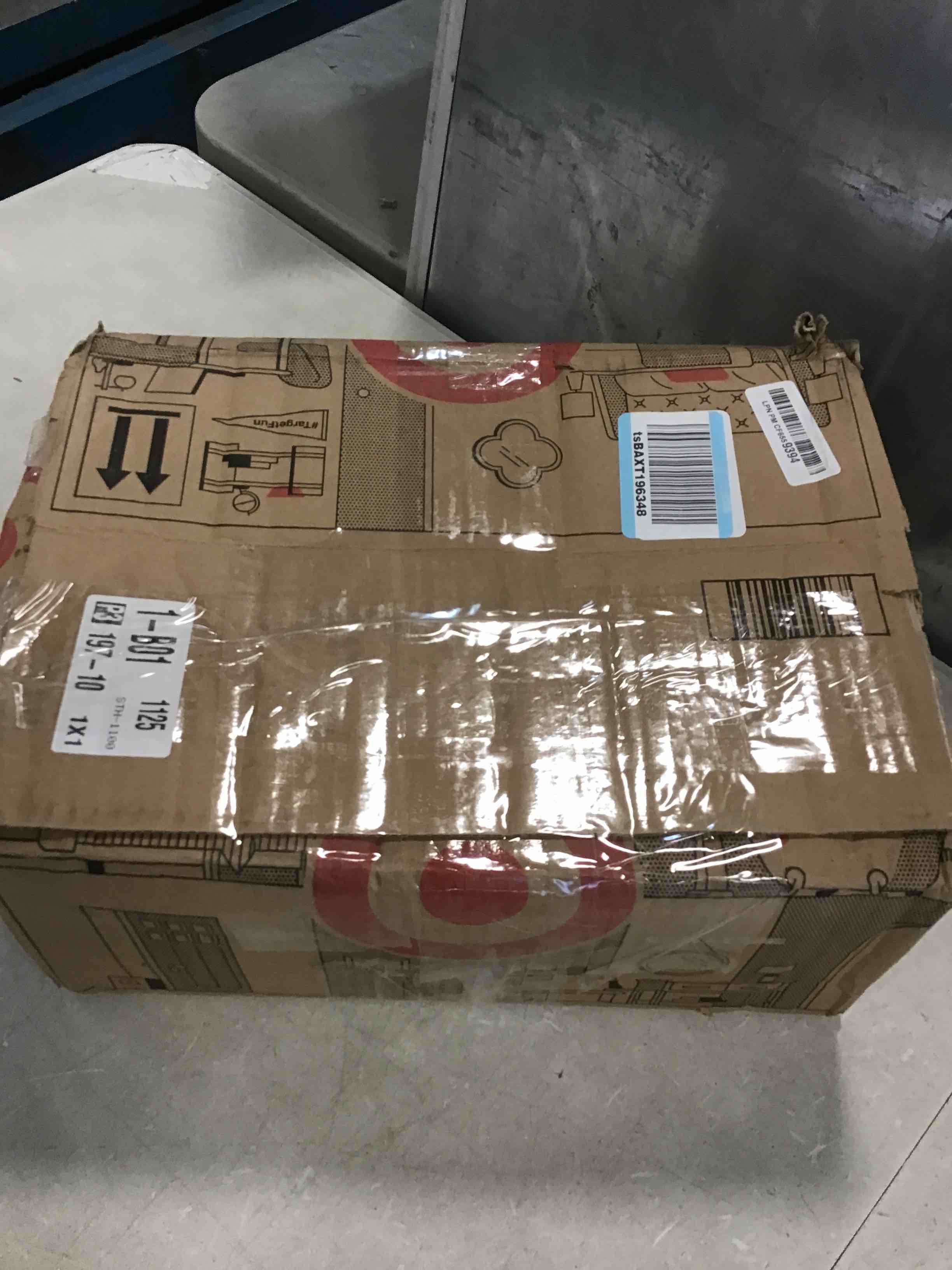 https://s3.amazonaws.com/lotting-images-prod/bidfta/ORG5759016_1705950931994.jpeg