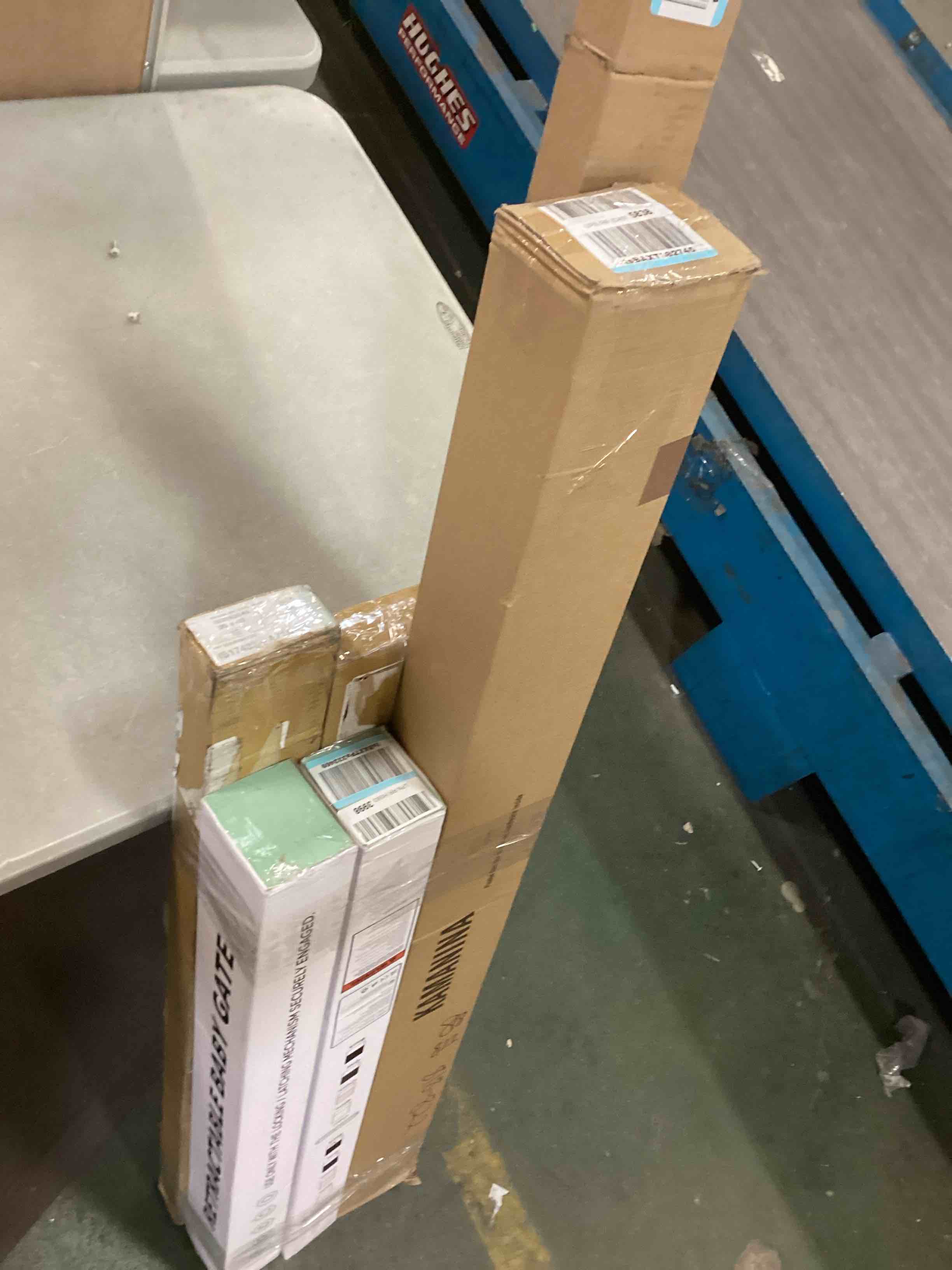 https://s3.amazonaws.com/lotting-images-prod/bidfta/ORG5759300_1706116055560.jpeg