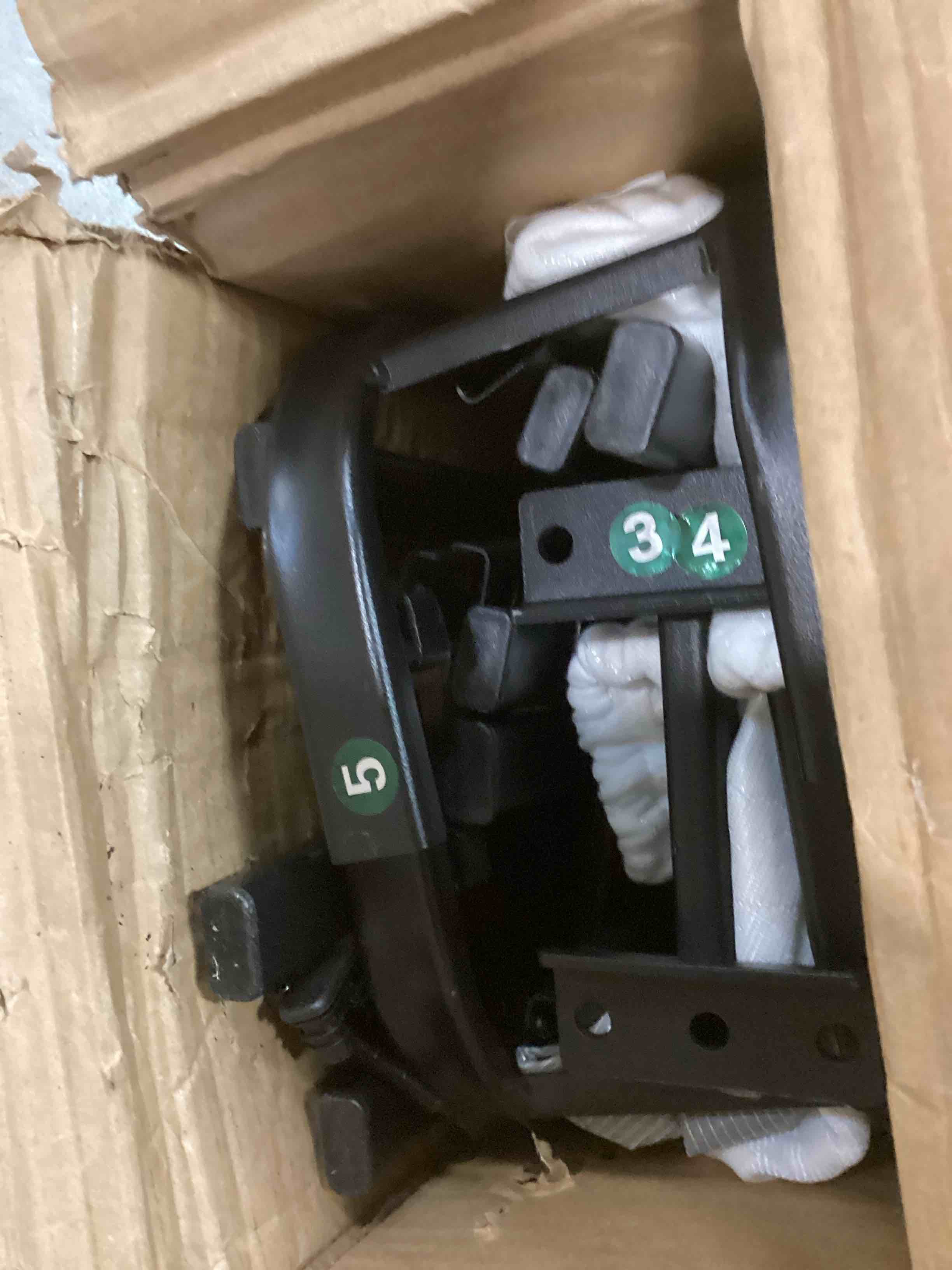 https://s3.amazonaws.com/lotting-images-prod/bidfta/ORG5759323_1706121433113.jpeg