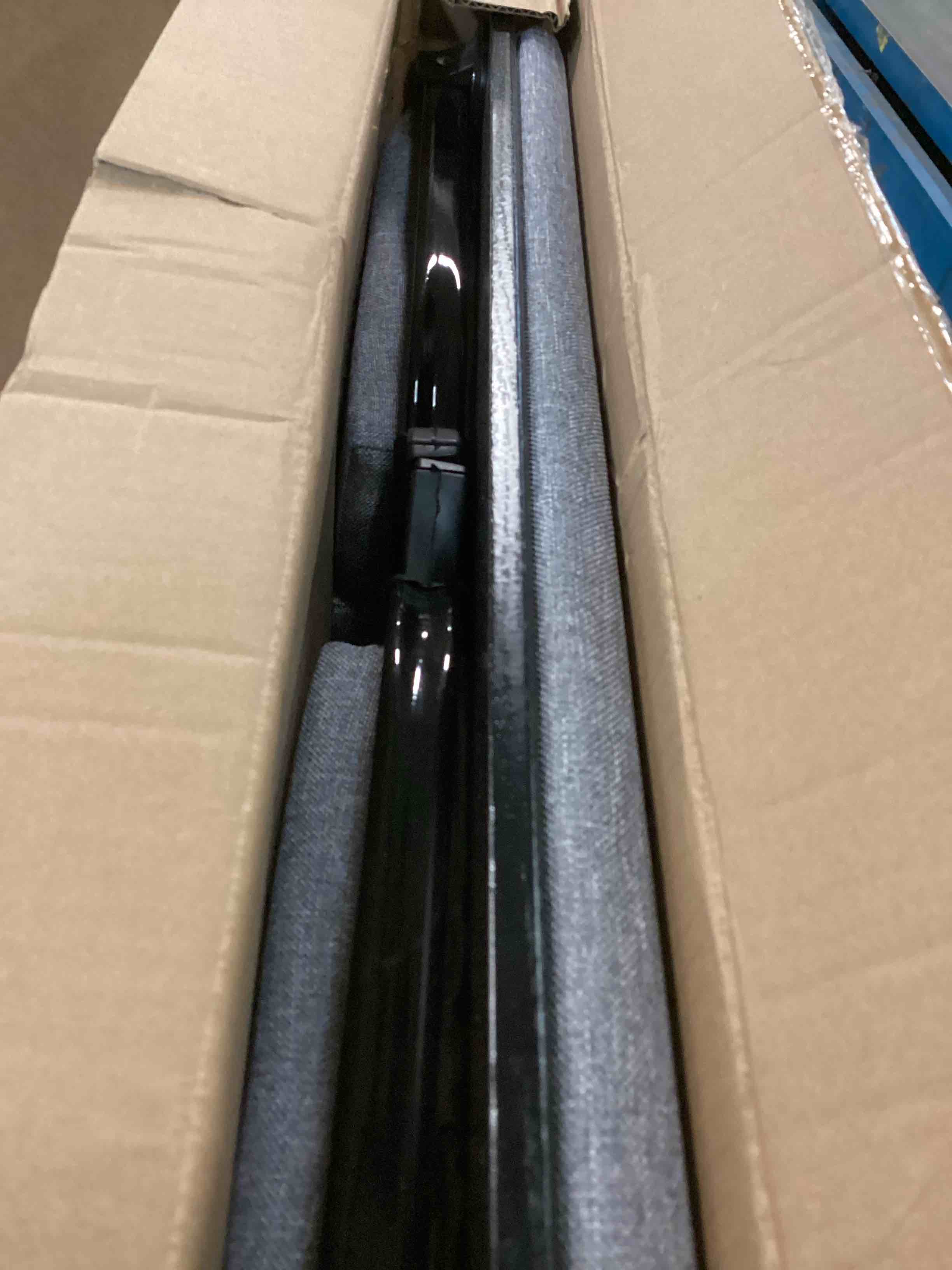 https://s3.amazonaws.com/lotting-images-prod/bidfta/ORG5760069_1706539609491.jpeg