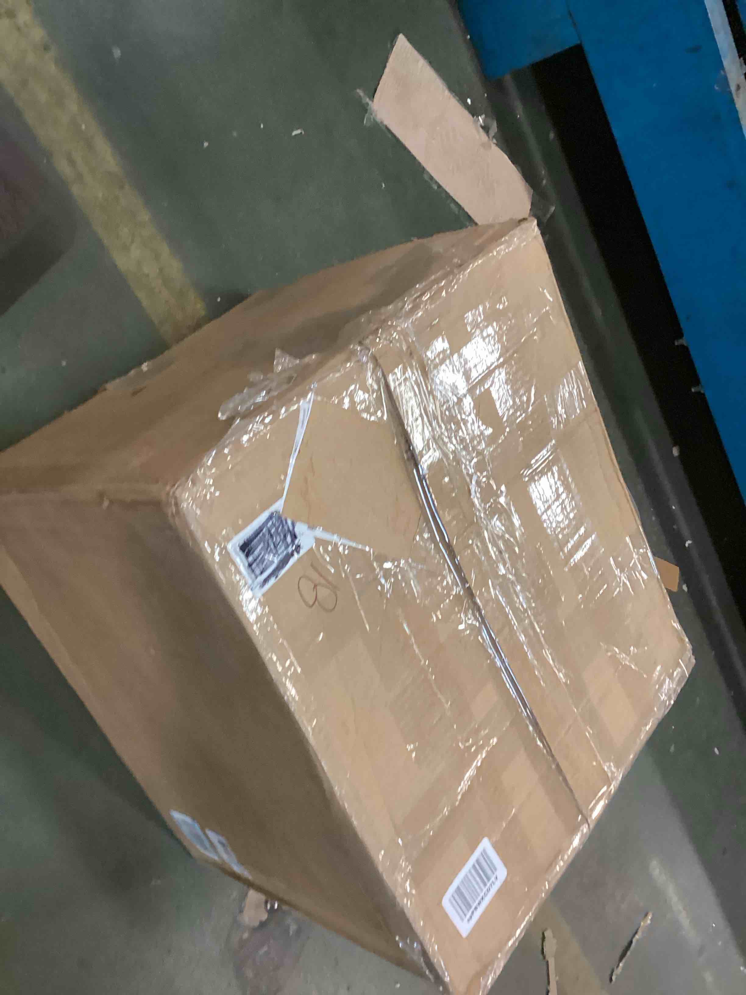 https://s3.amazonaws.com/lotting-images-prod/bidfta/ORG5760175_1706557132057.jpeg