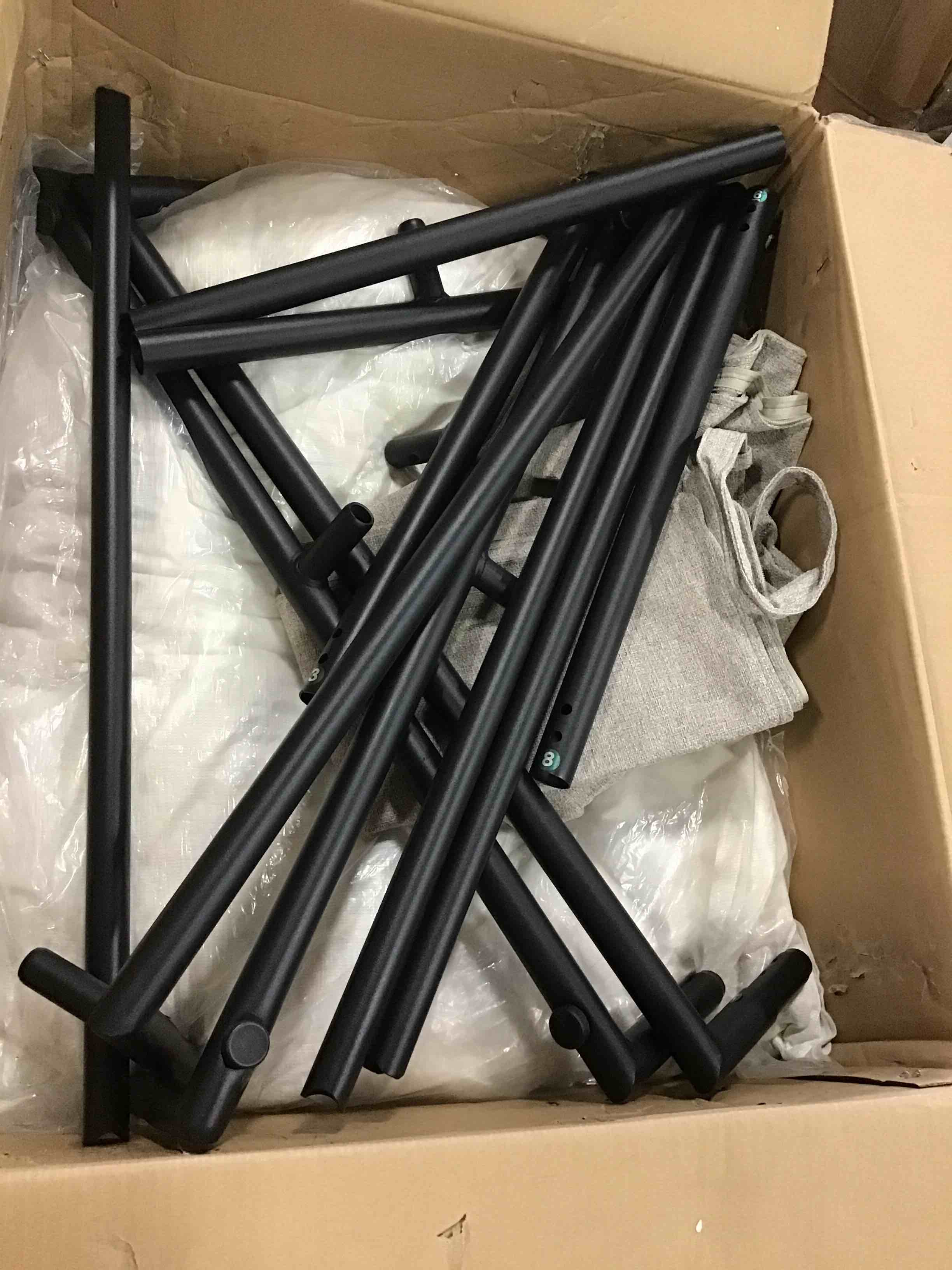 https://s3.amazonaws.com/lotting-images-prod/bidfta/ORG5760550_1705935315841.jpeg
