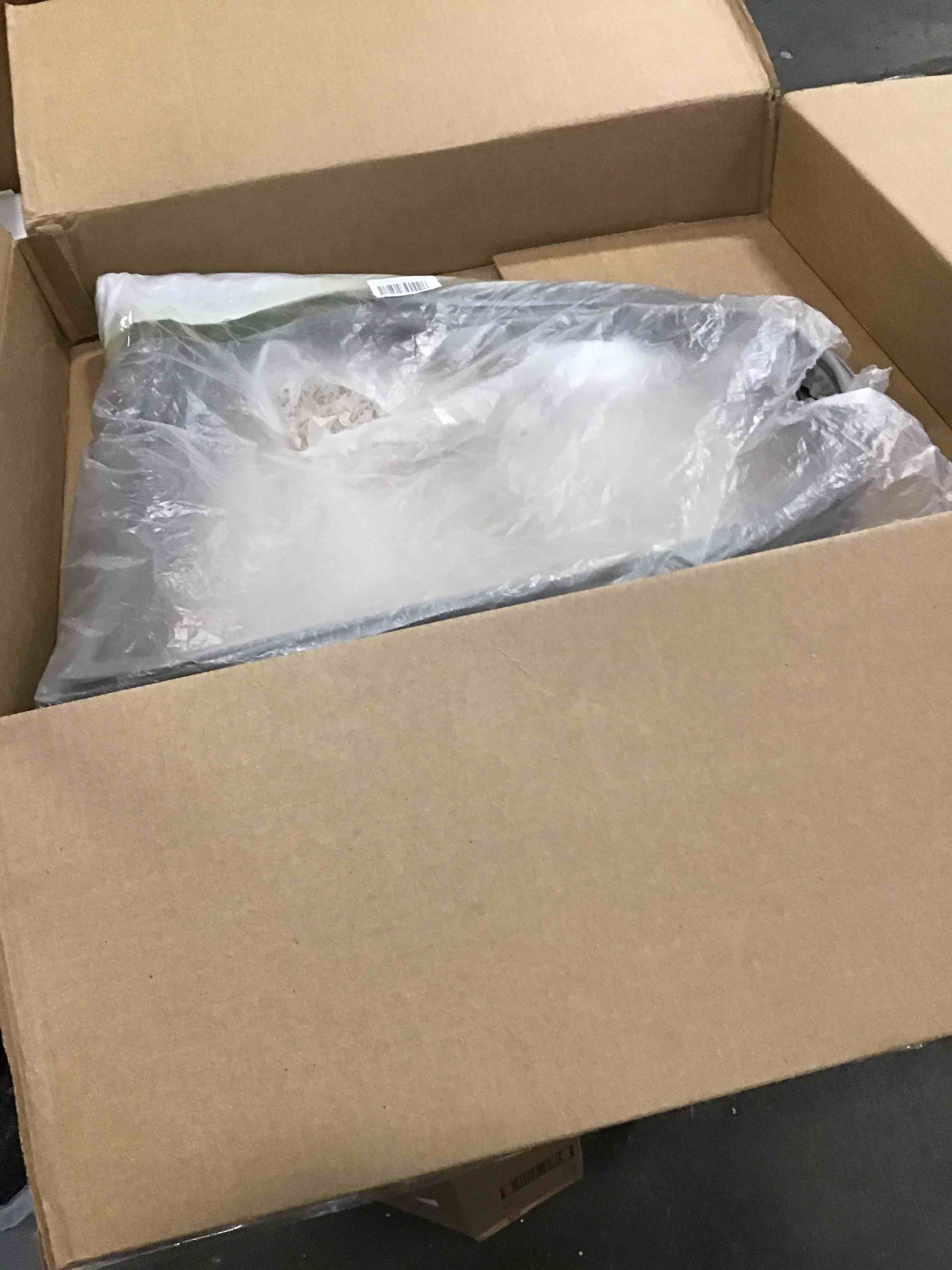 https://s3.amazonaws.com/lotting-images-prod/bidfta/ORG5762098_1706303613345.jpeg
