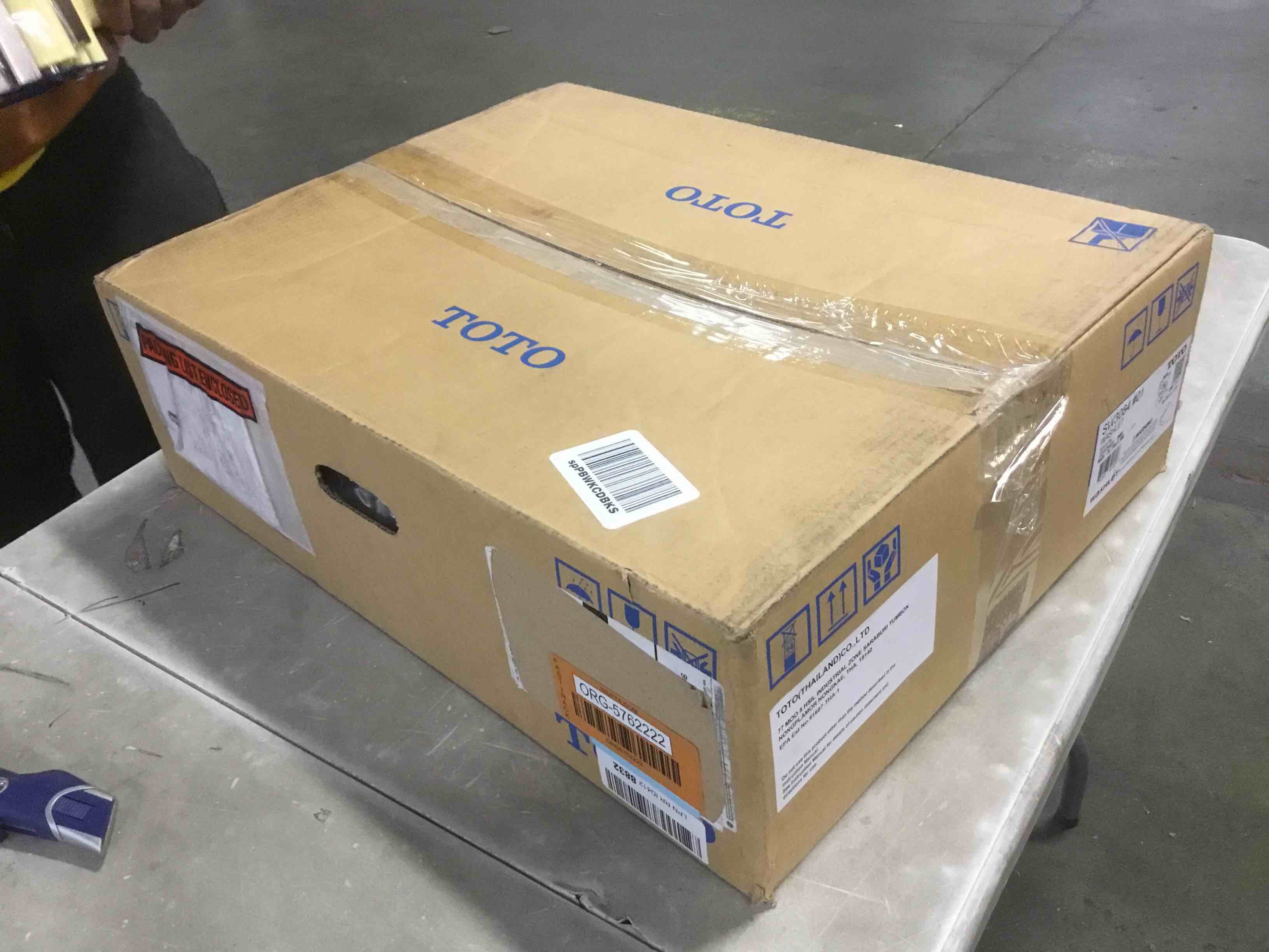 https://s3.amazonaws.com/lotting-images-prod/bidfta/ORG5762222_1706538238795.jpeg