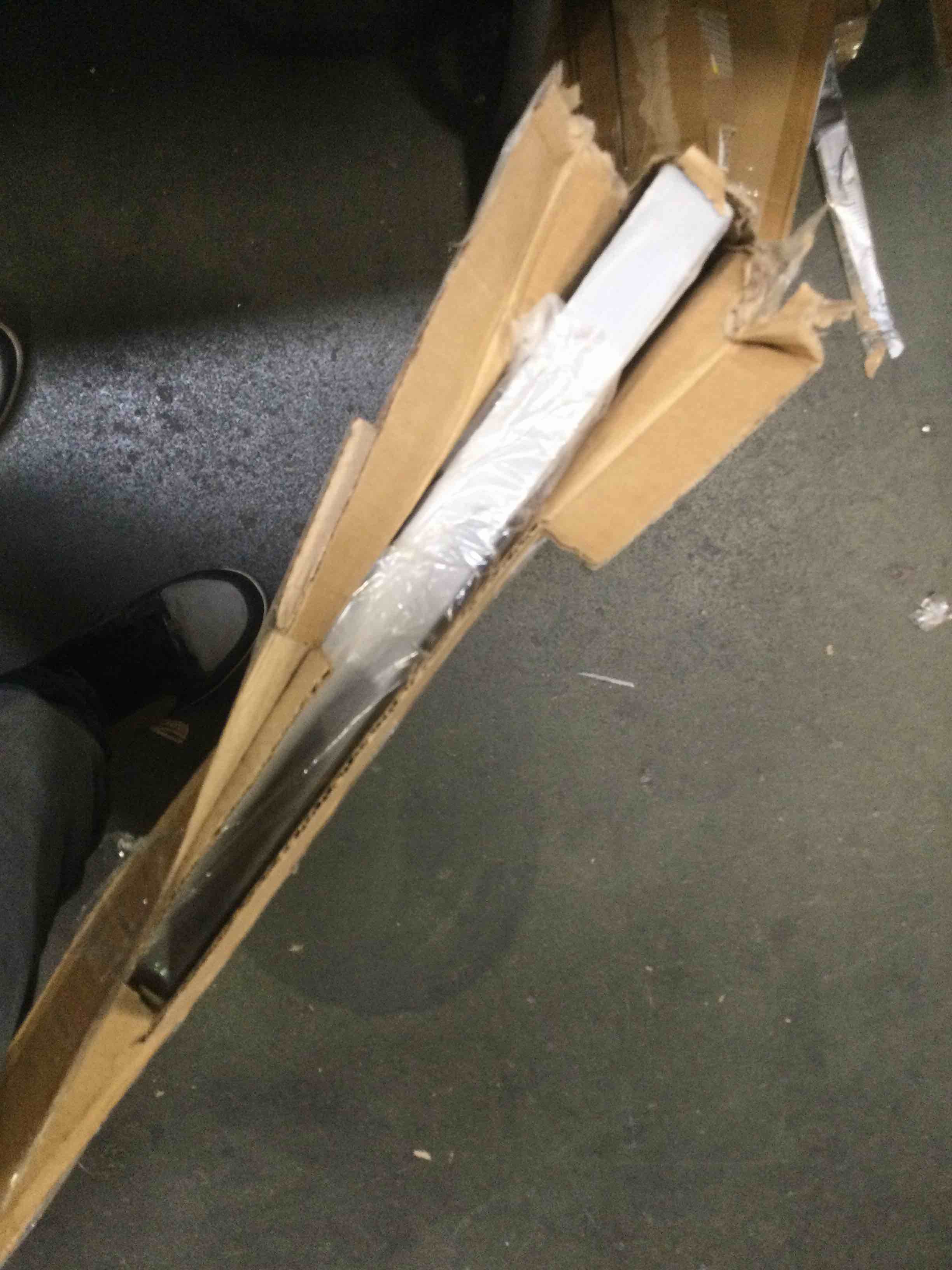 https://s3.amazonaws.com/lotting-images-prod/bidfta/ORG5762676_1706809947812.jpeg