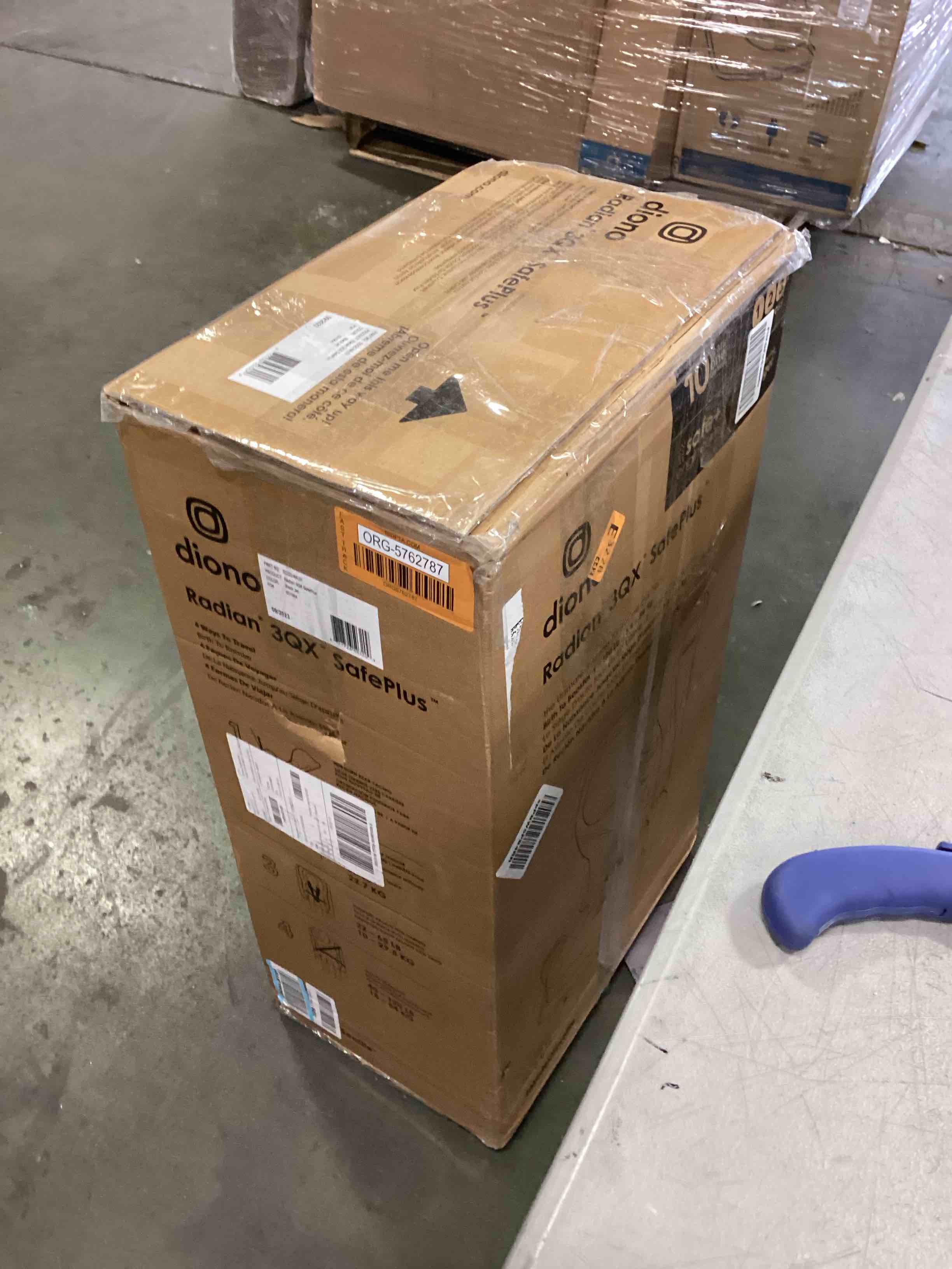 https://s3.amazonaws.com/lotting-images-prod/bidfta/ORG5762787_1706899300940.jpeg