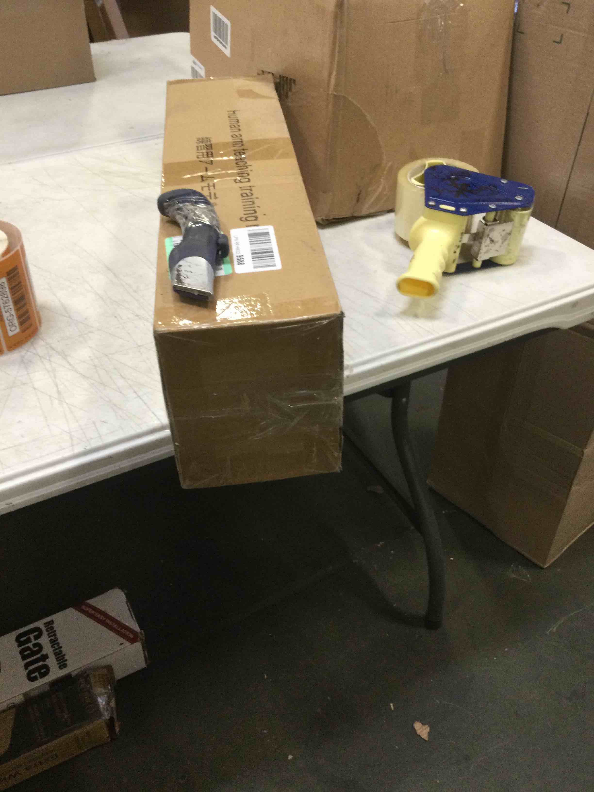 https://s3.amazonaws.com/lotting-images-prod/bidfta/ORG5762891_1707148401476.jpeg