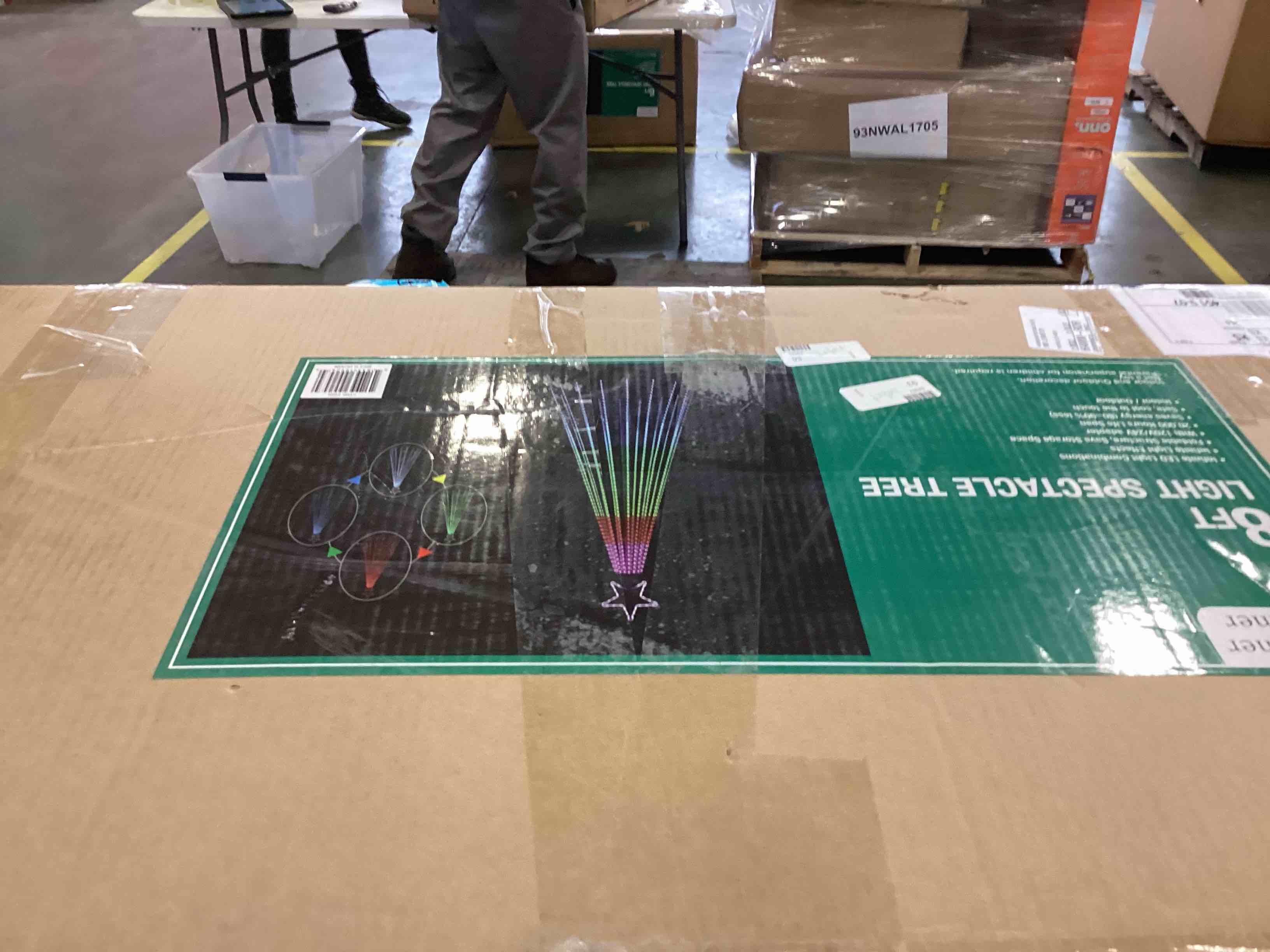 https://s3.amazonaws.com/lotting-images-prod/bidfta/ORG5763045_1707745601755.jpeg