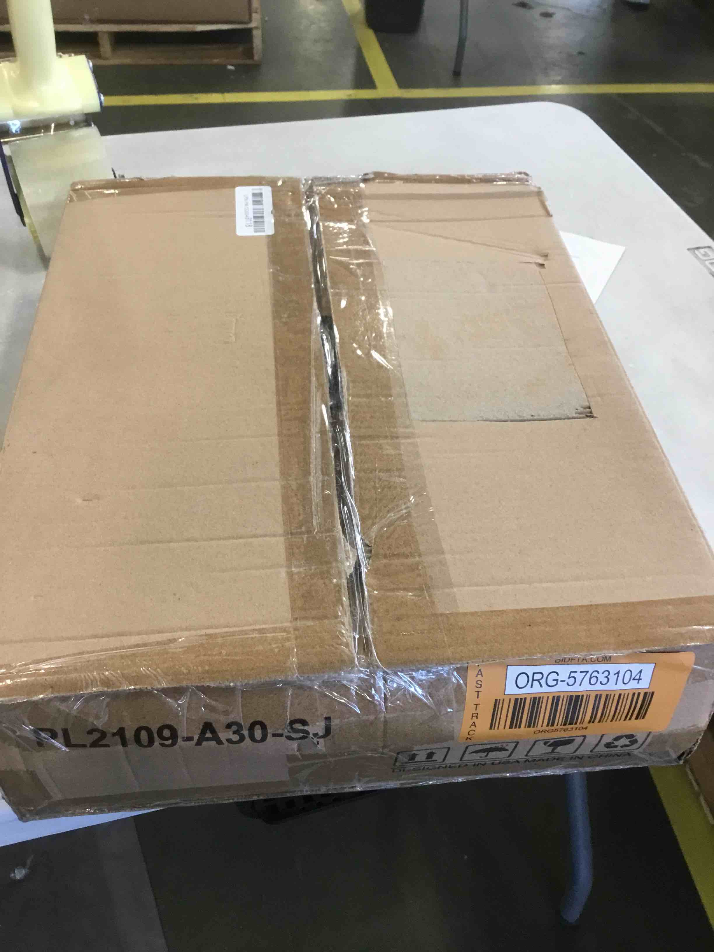 https://s3.amazonaws.com/lotting-images-prod/bidfta/ORG5763104_1708012307589.jpeg