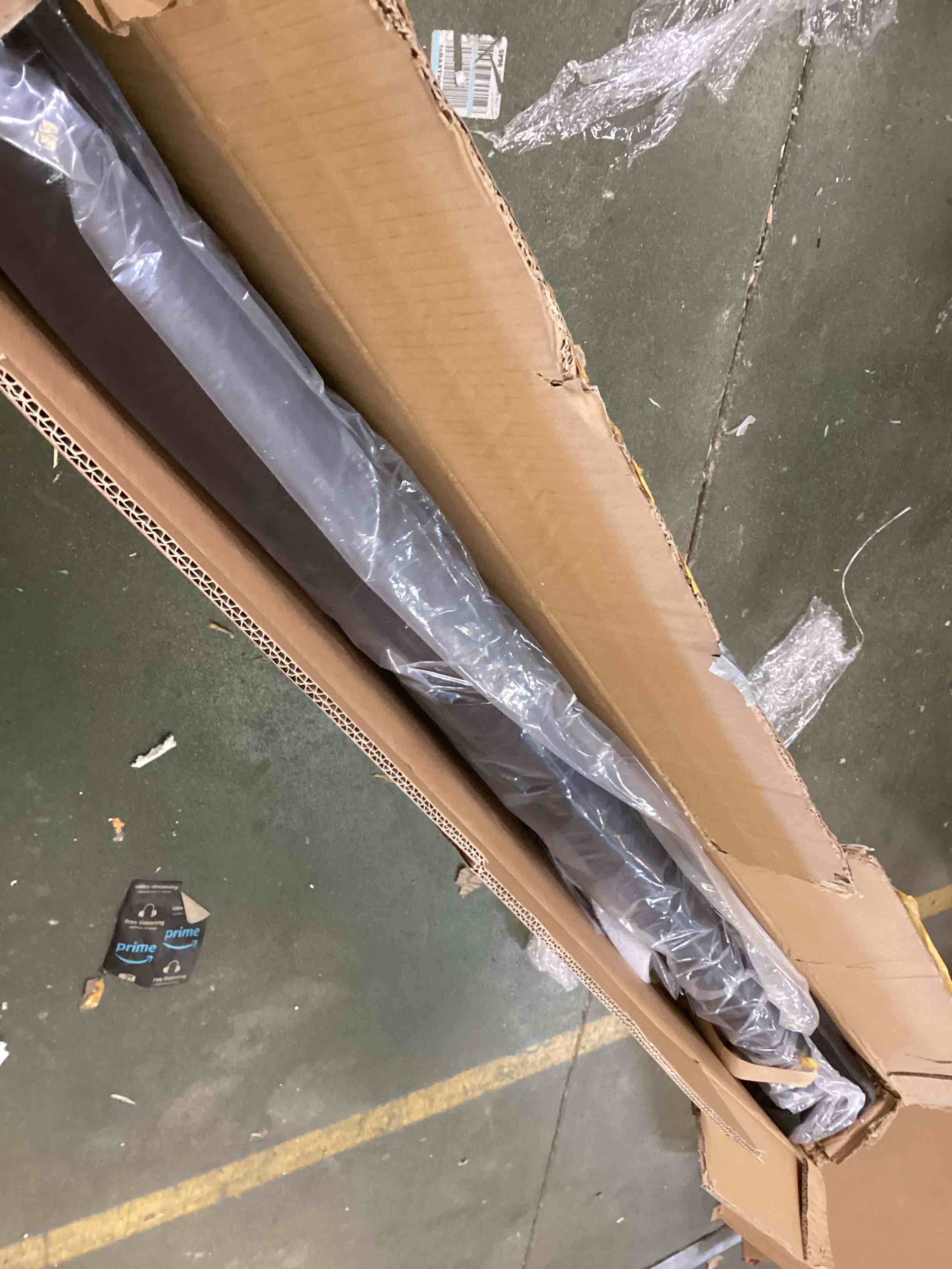 https://s3.amazonaws.com/lotting-images-prod/bidfta/ORG5763592_1705777066351.jpeg