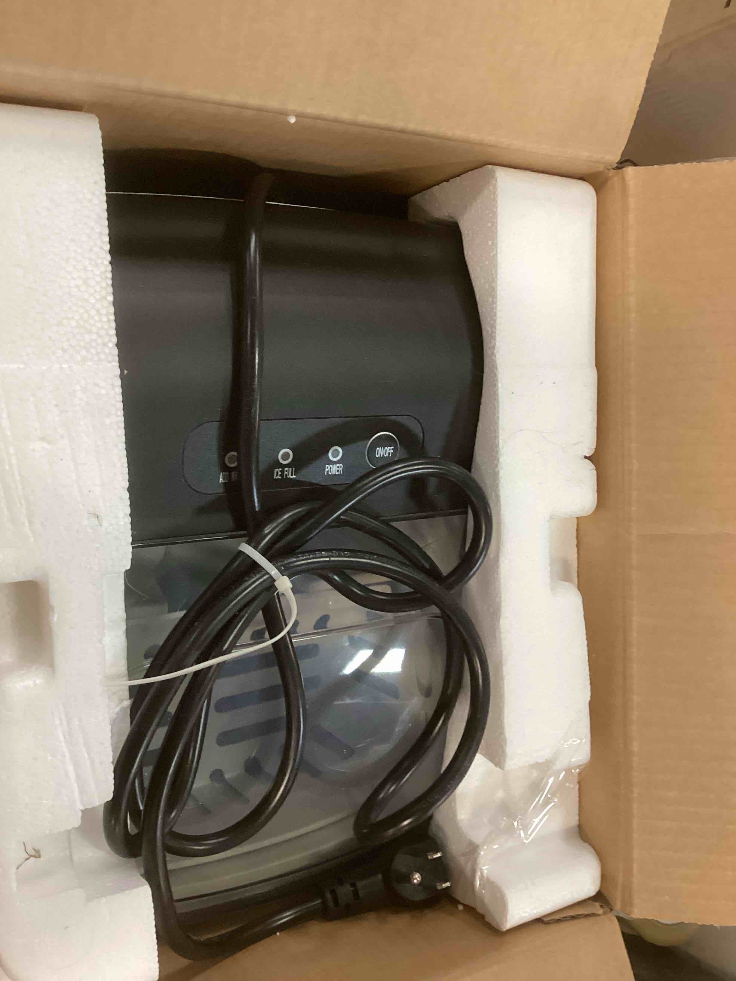 https://s3.amazonaws.com/lotting-images-prod/bidfta/ORG5763776_1705855932627.jpeg