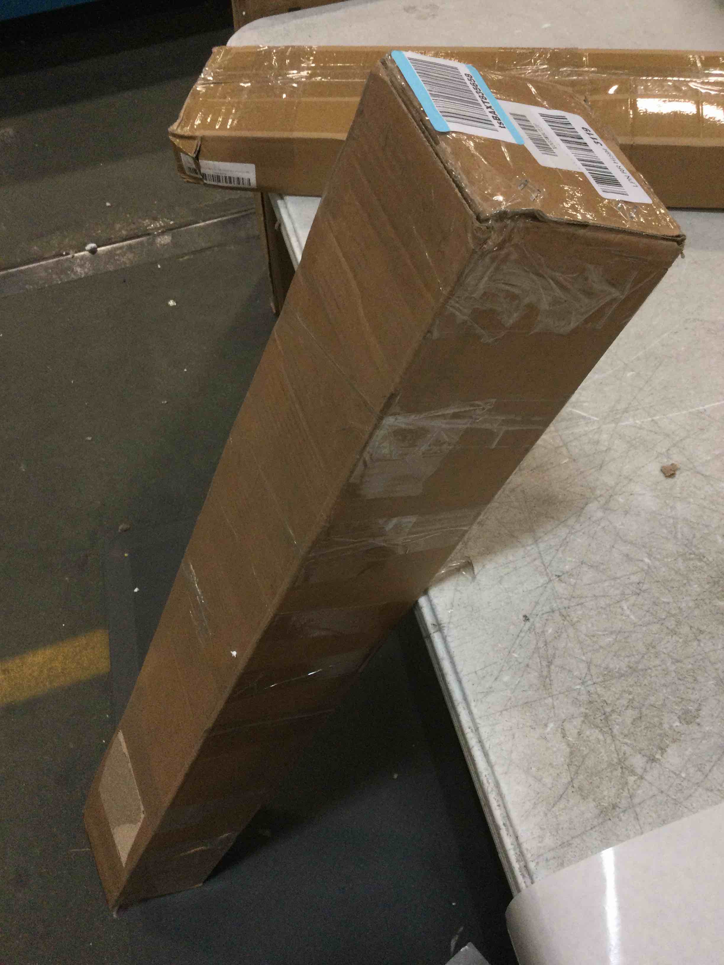 https://s3.amazonaws.com/lotting-images-prod/bidfta/ORG5763952_1705927150040.jpeg