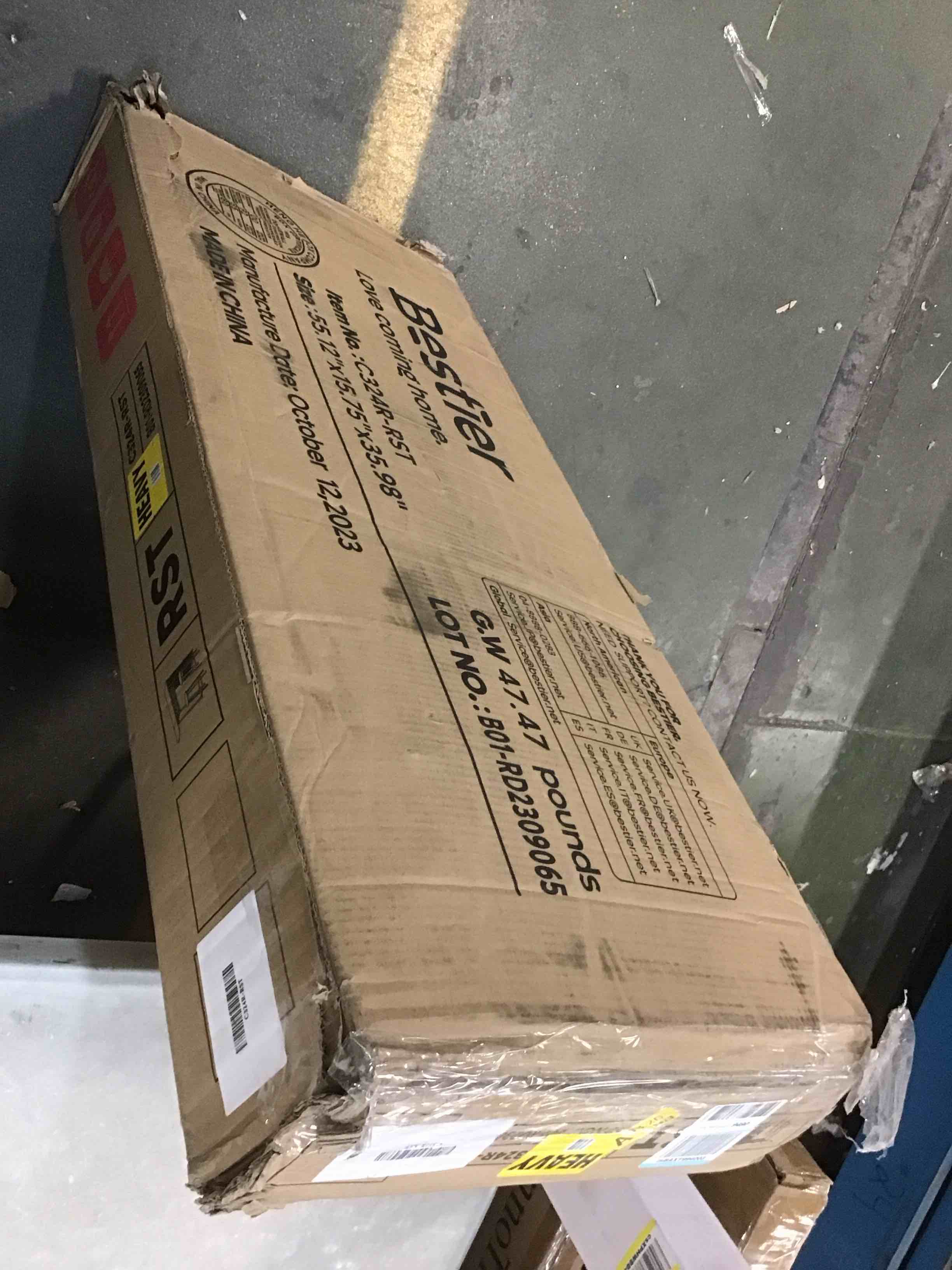https://s3.amazonaws.com/lotting-images-prod/bidfta/ORG5764803_1706129443946.jpeg