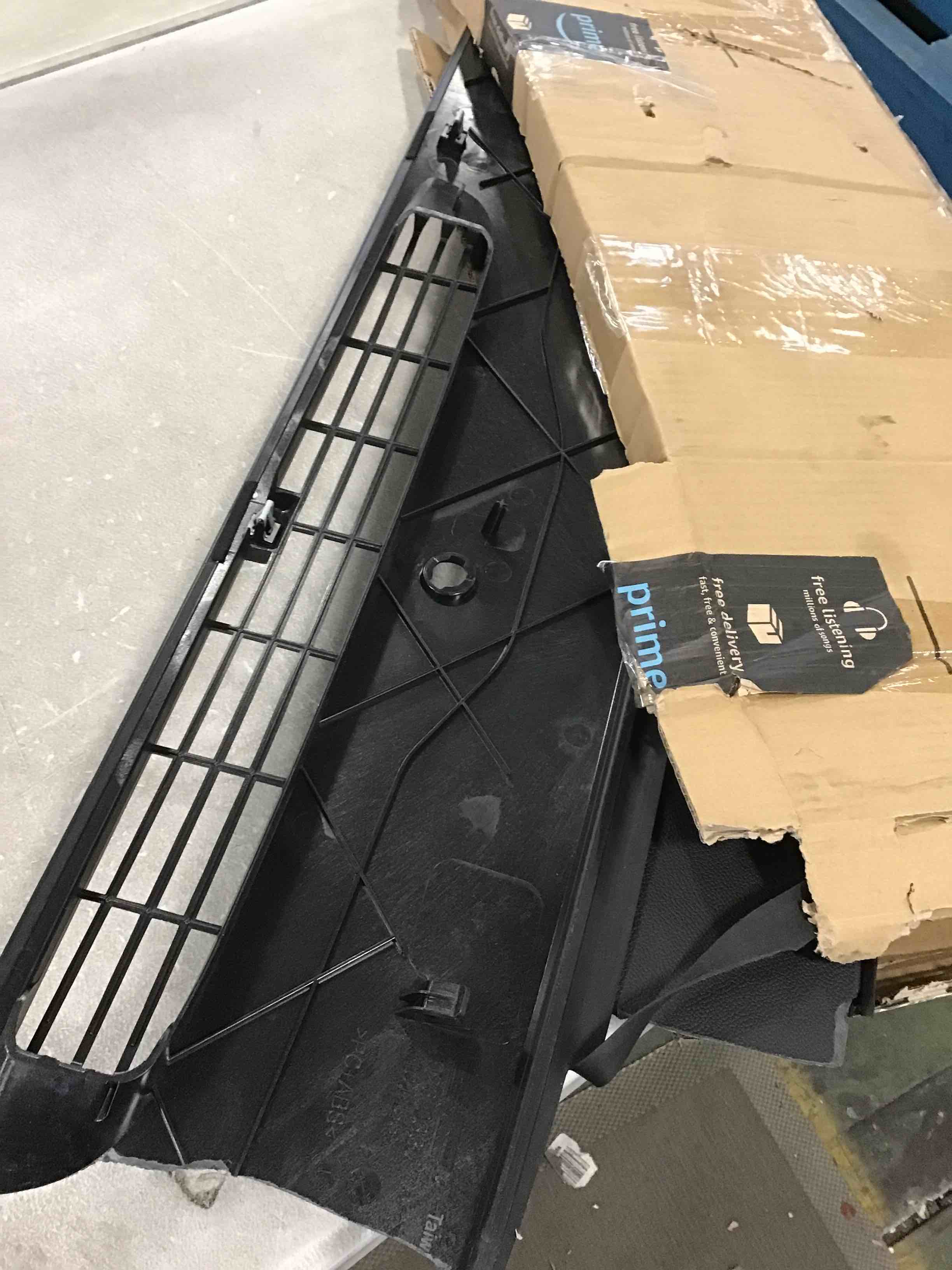 https://s3.amazonaws.com/lotting-images-prod/bidfta/ORG5765006_1705939377519.jpeg
