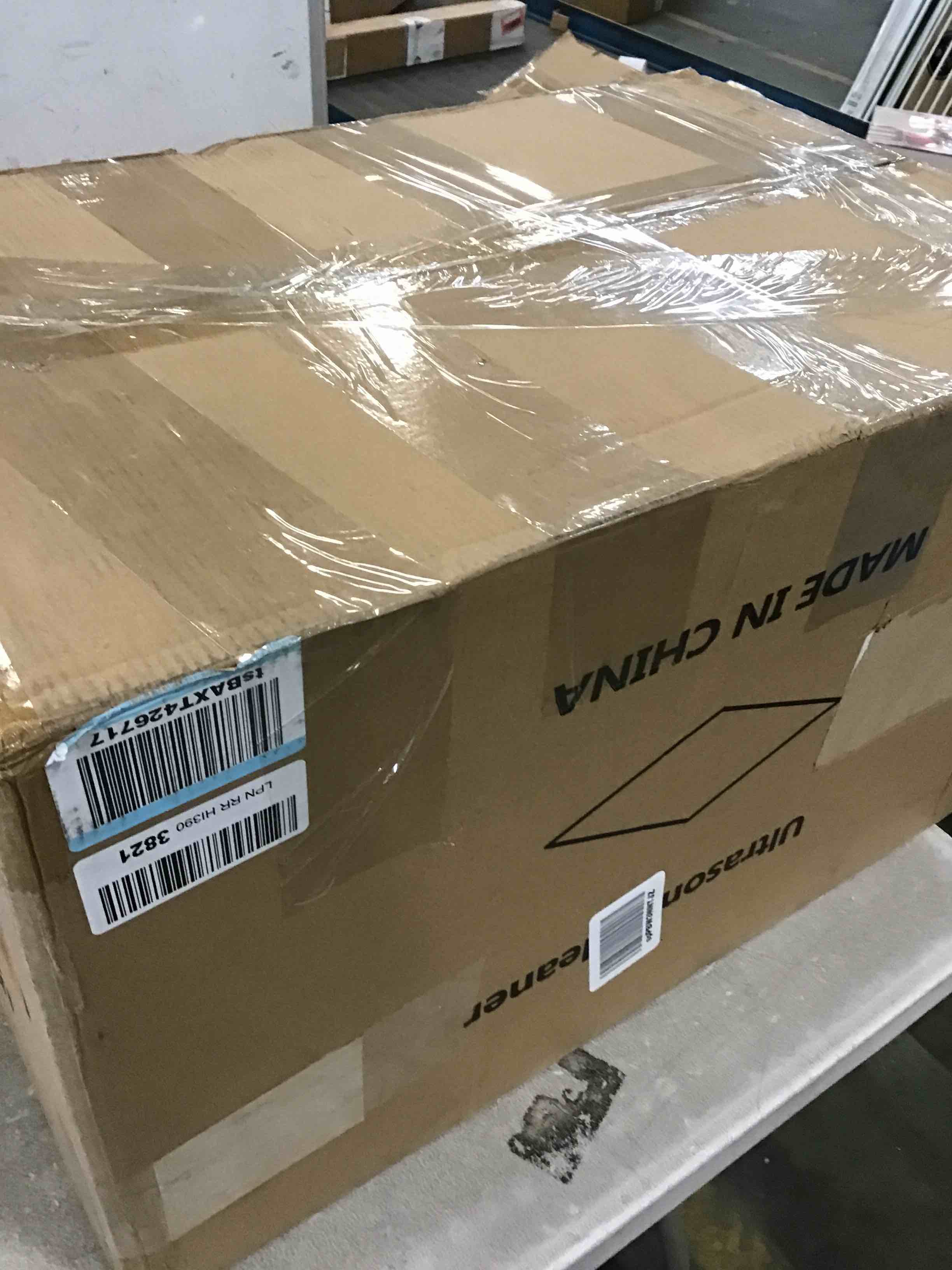 https://s3.amazonaws.com/lotting-images-prod/bidfta/ORG5765044_1705943419043.jpeg