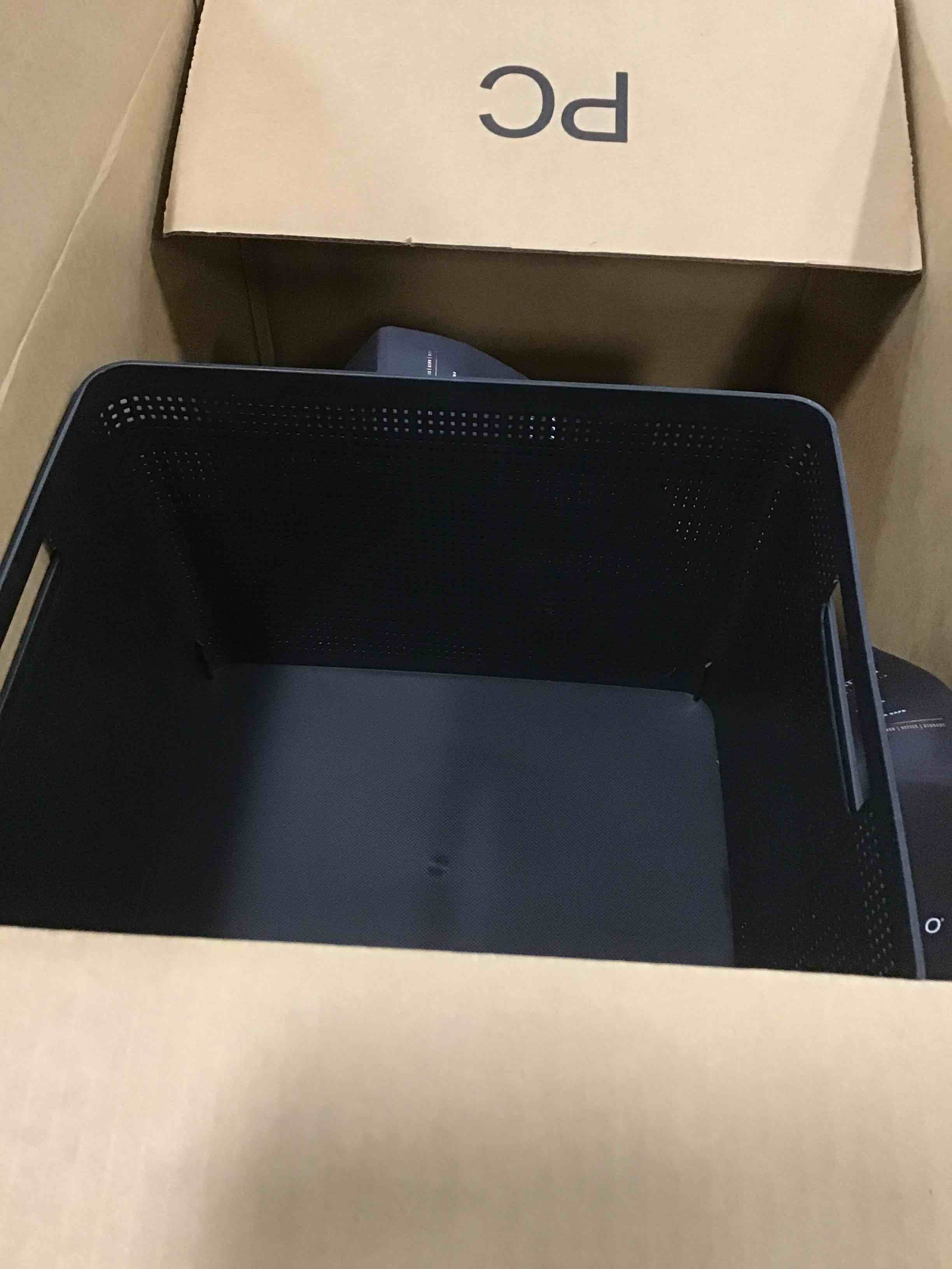https://s3.amazonaws.com/lotting-images-prod/bidfta/ORG5766261_1706376984328.jpeg