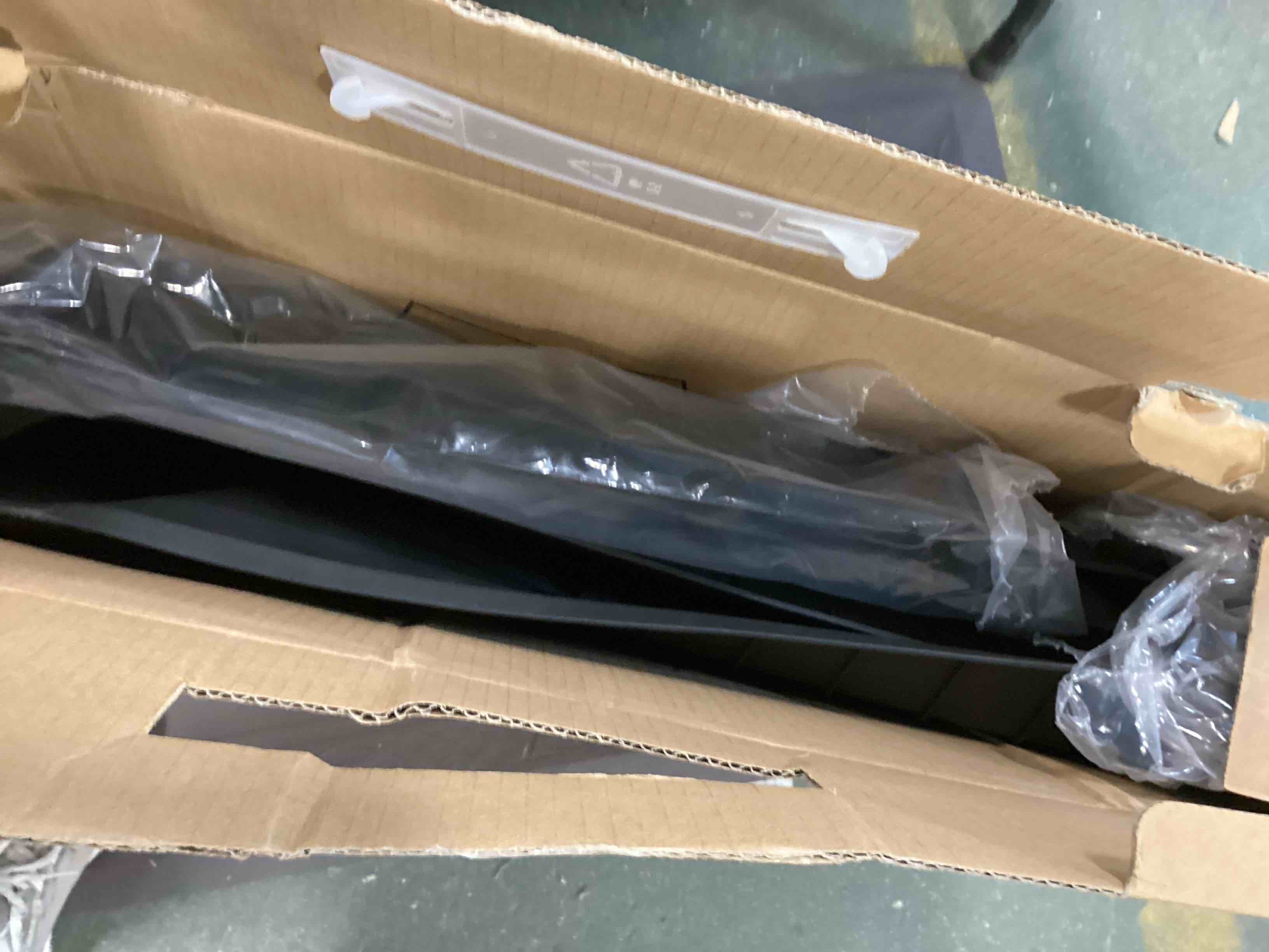 https://s3.amazonaws.com/lotting-images-prod/bidfta/ORG5766782_1706035770558.jpeg