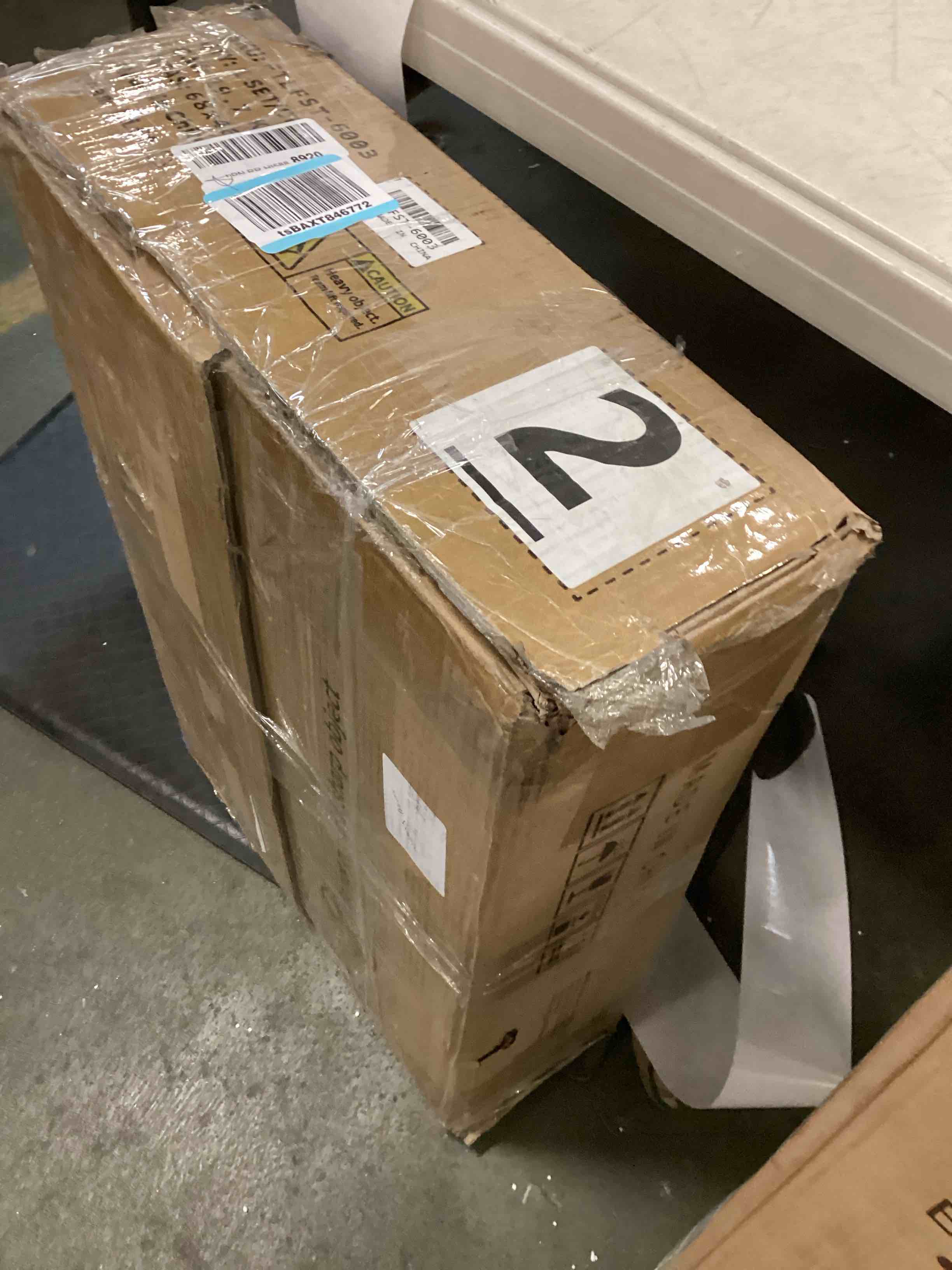 https://s3.amazonaws.com/lotting-images-prod/bidfta/ORG5767085_1706114619882.jpeg
