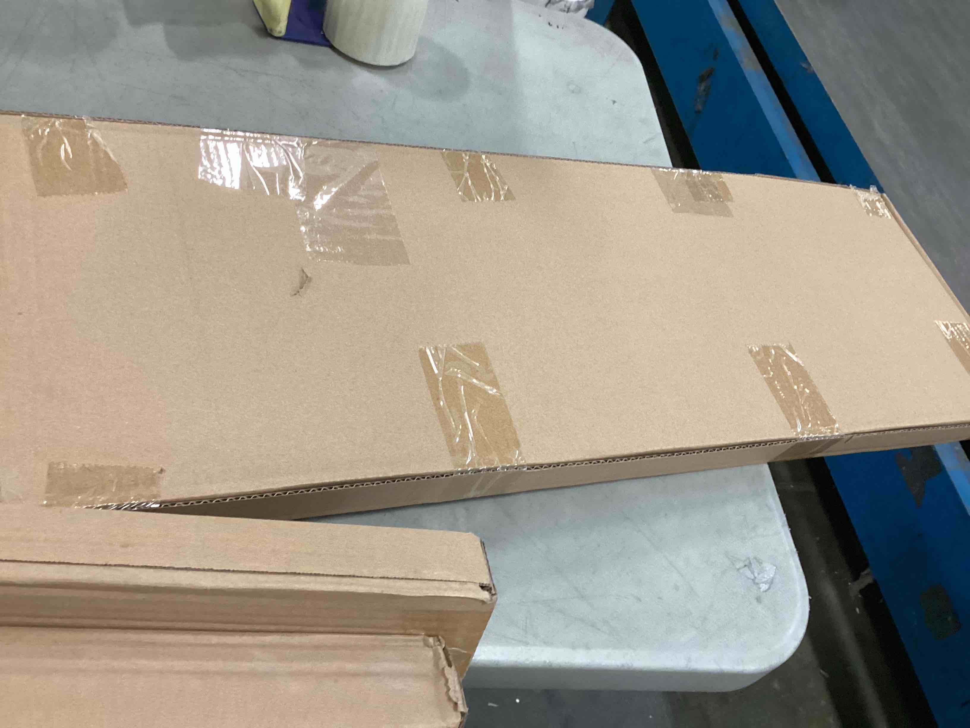 https://s3.amazonaws.com/lotting-images-prod/bidfta/ORG5767417_1706194627199.jpeg