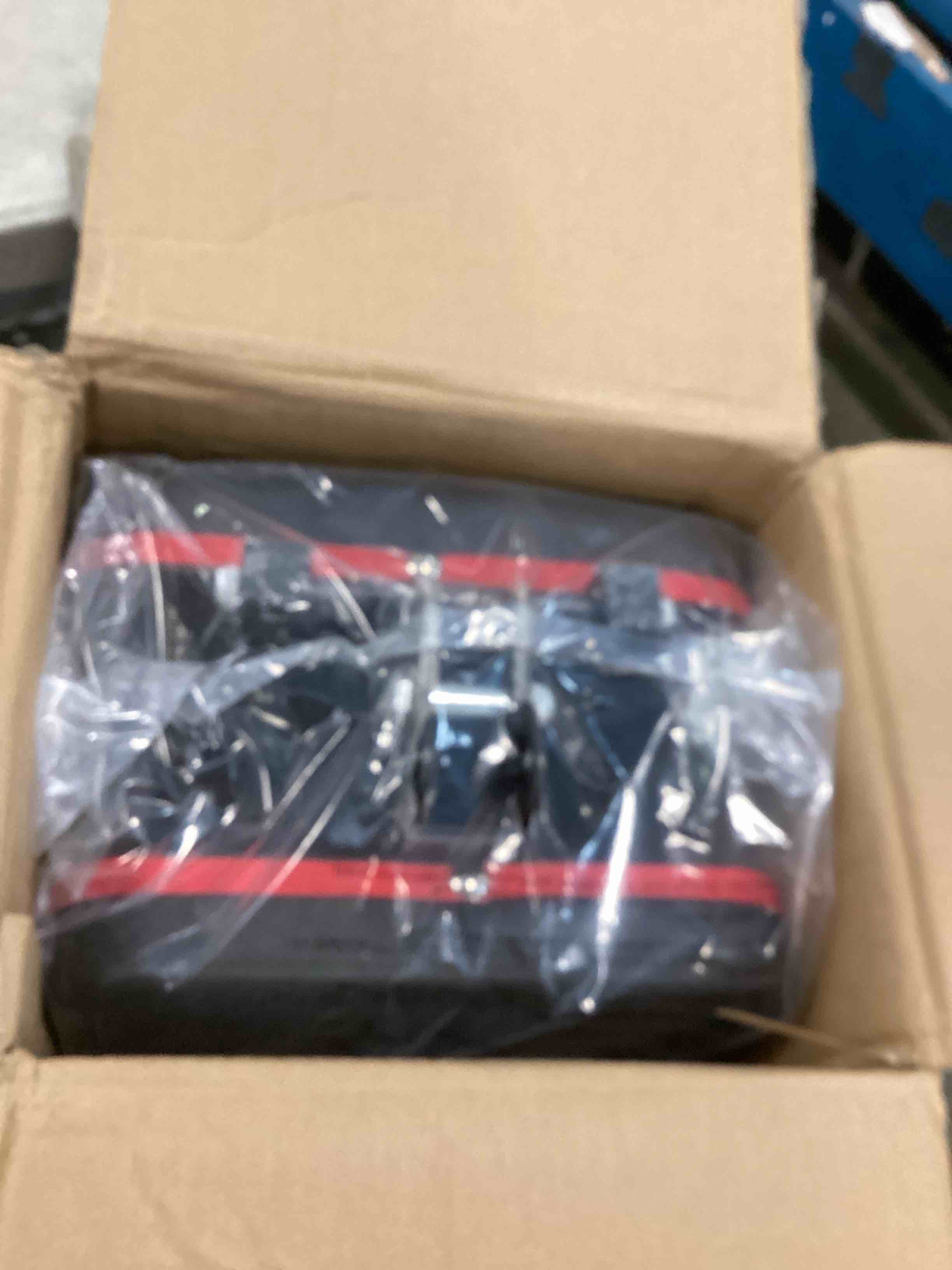 https://s3.amazonaws.com/lotting-images-prod/bidfta/ORG5767610_1706210732676.jpeg
