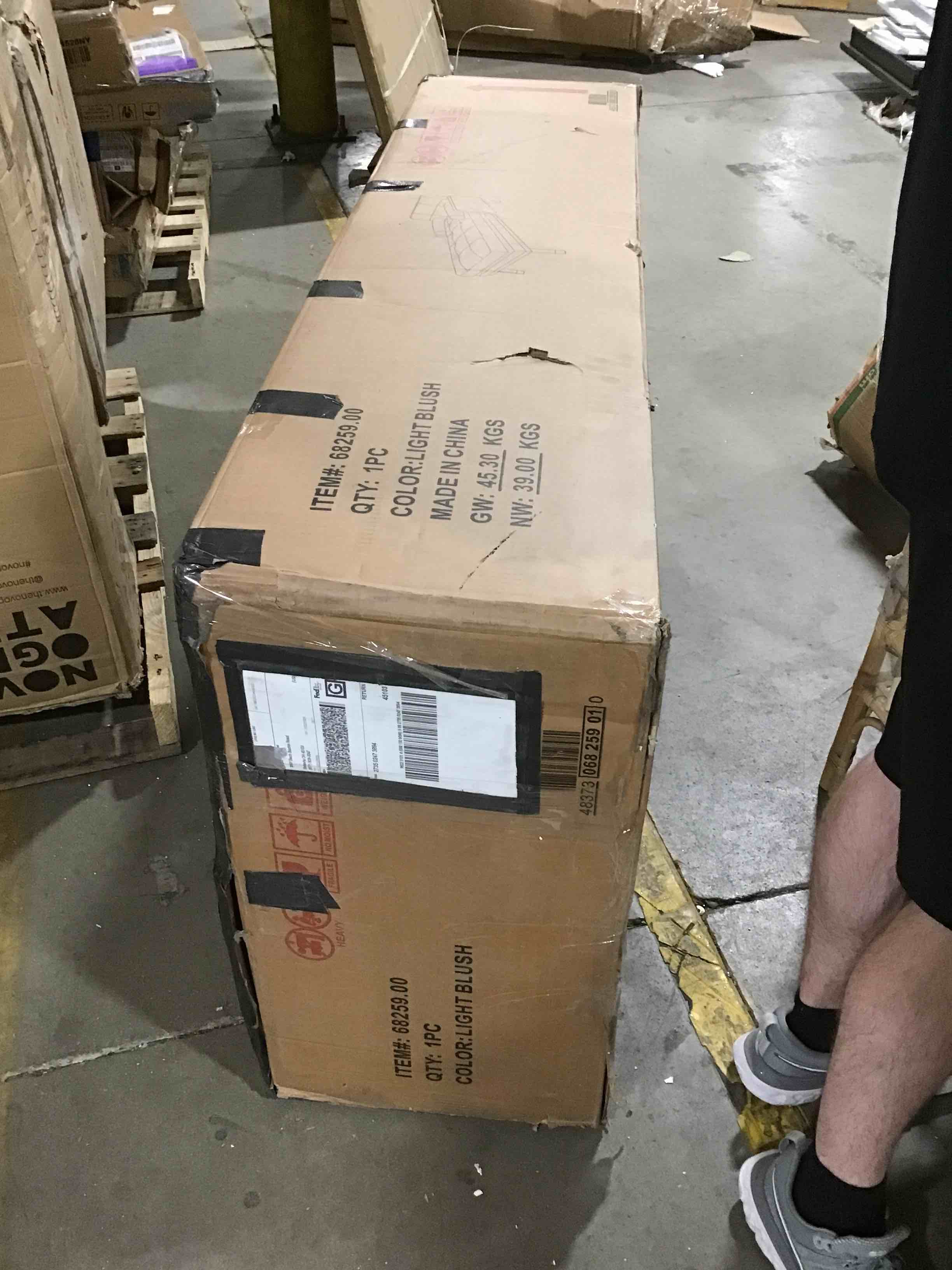 https://s3.amazonaws.com/lotting-images-prod/bidfta/ORG5768485_1714396609290.jpeg