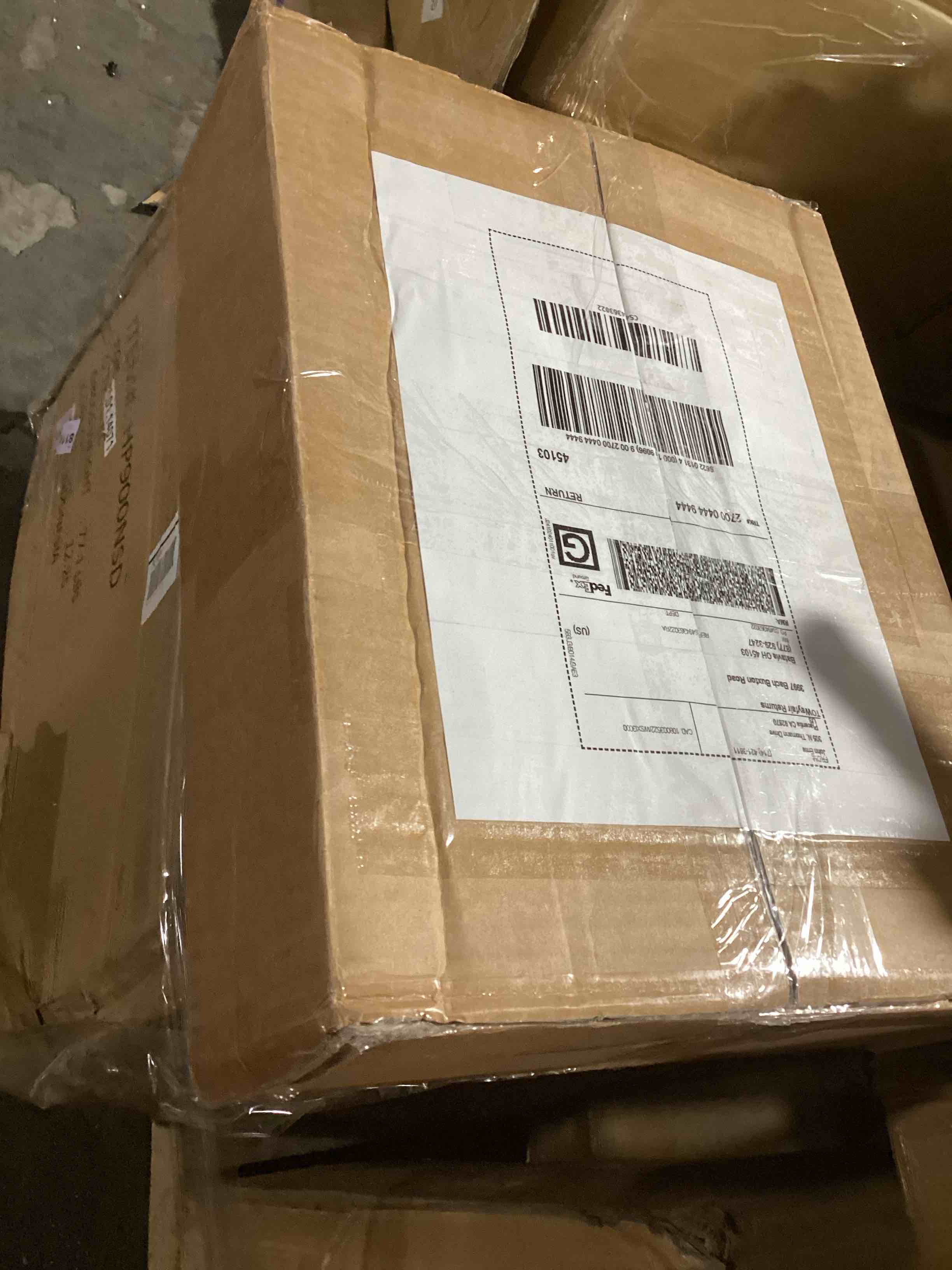 https://s3.amazonaws.com/lotting-images-prod/bidfta/ORG5769968_1708624733692.jpeg