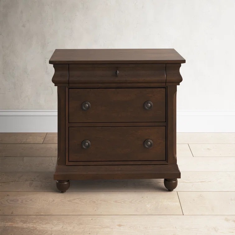 Lenny 3-Drawer Nightstand